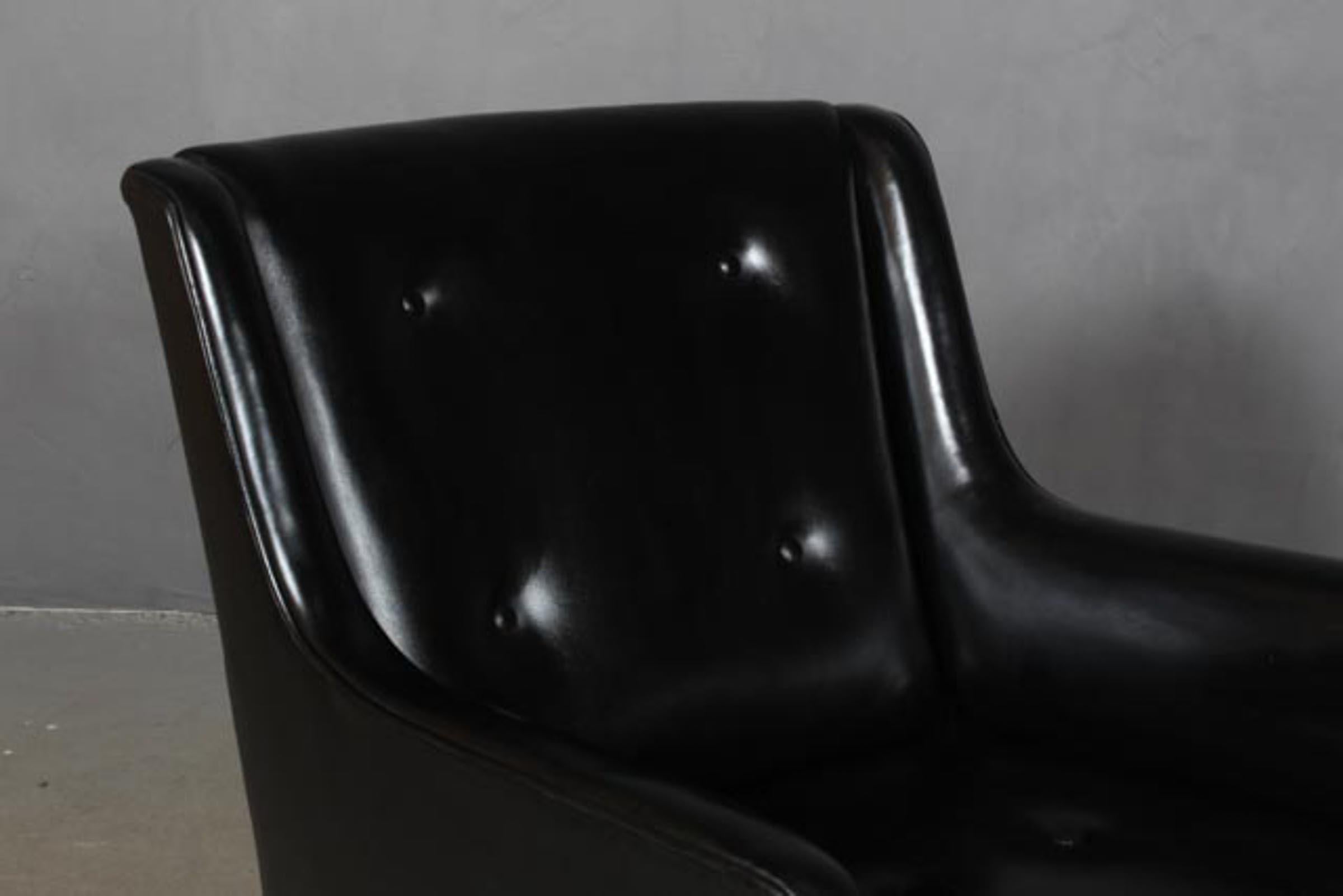 Scandinavian Modern Ole Wanscher Lounge Chair