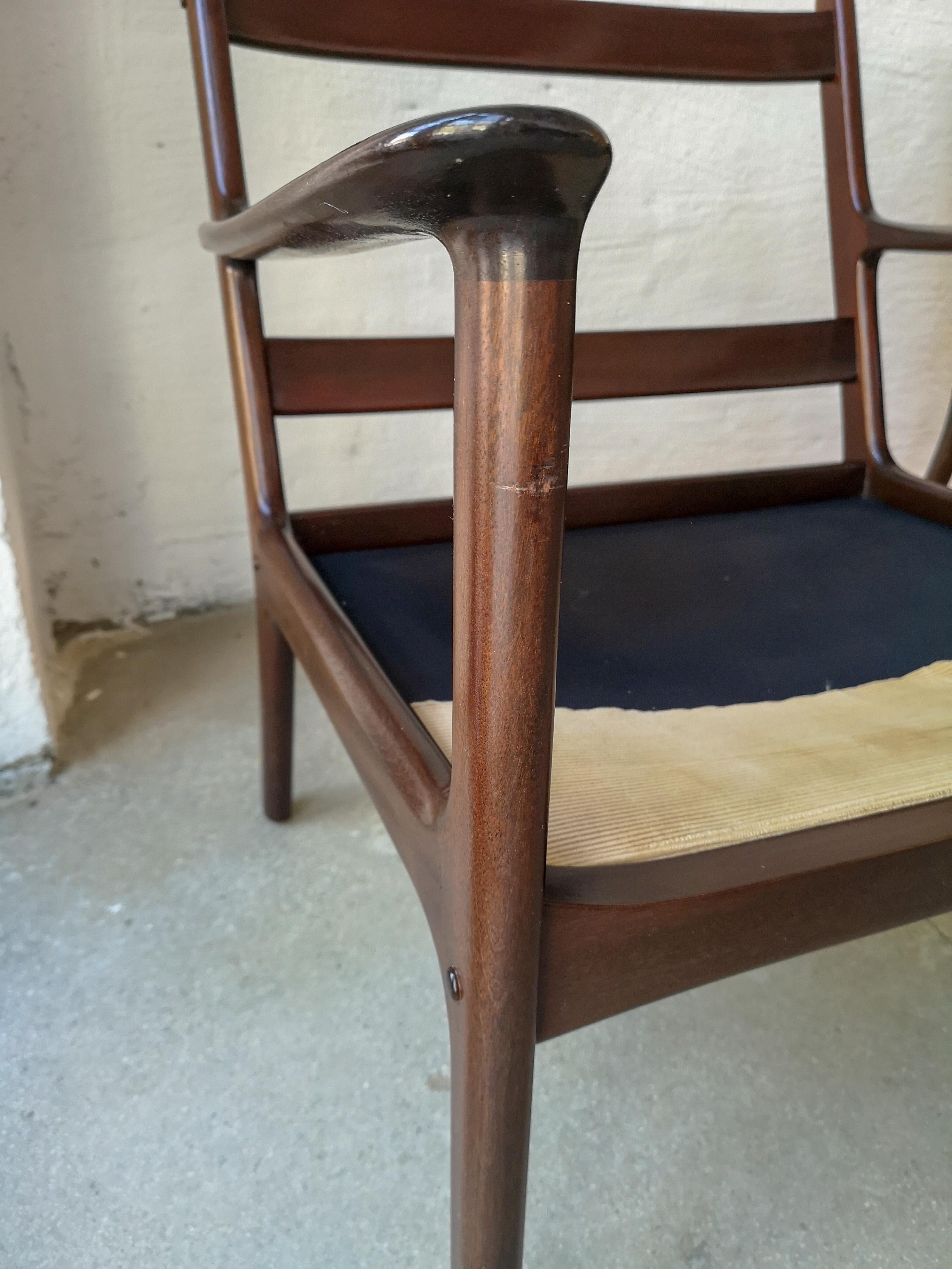 Ole Wanscher Lounge Chair, Model PJ112, Mahogany 6