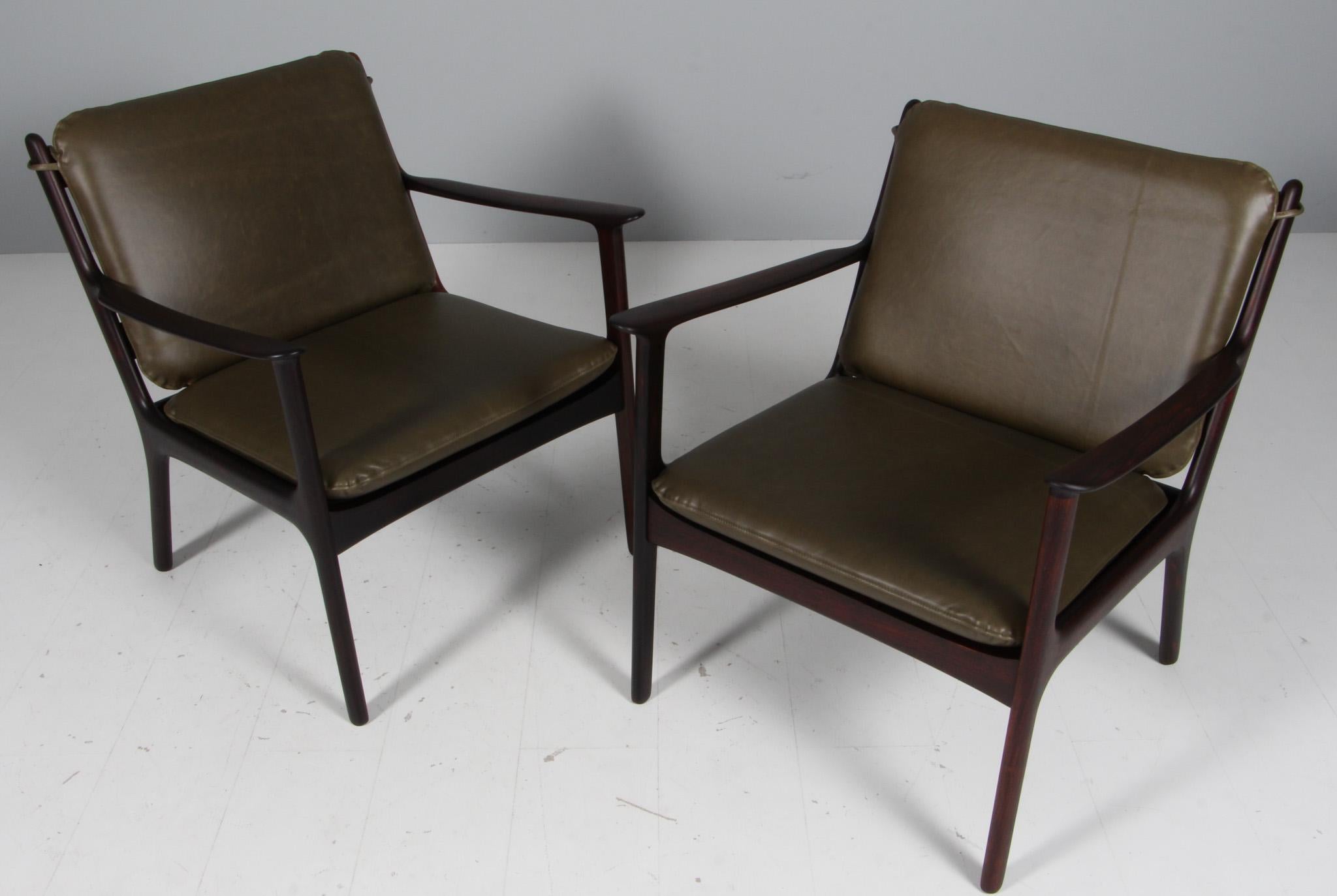Ole Wanscher lounge chair new upholstered in green full grain leather.

Made of solid rosewood

Model PJ 112, made by Poul Jeppesen.

Price per chair

 