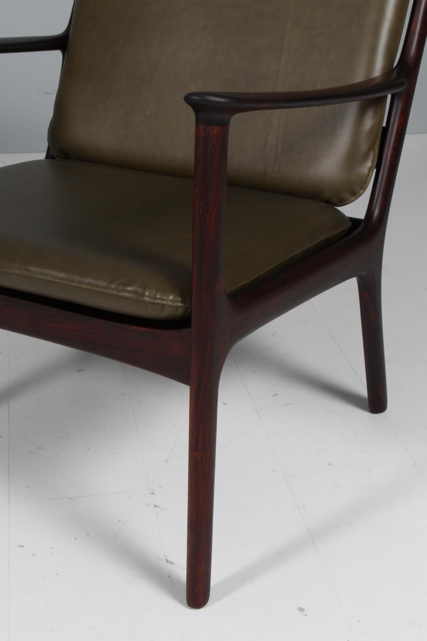 Scandinavian Modern Ole Wanscher Lounge Chair, Model PJ112, rosewood, 1960s For Sale
