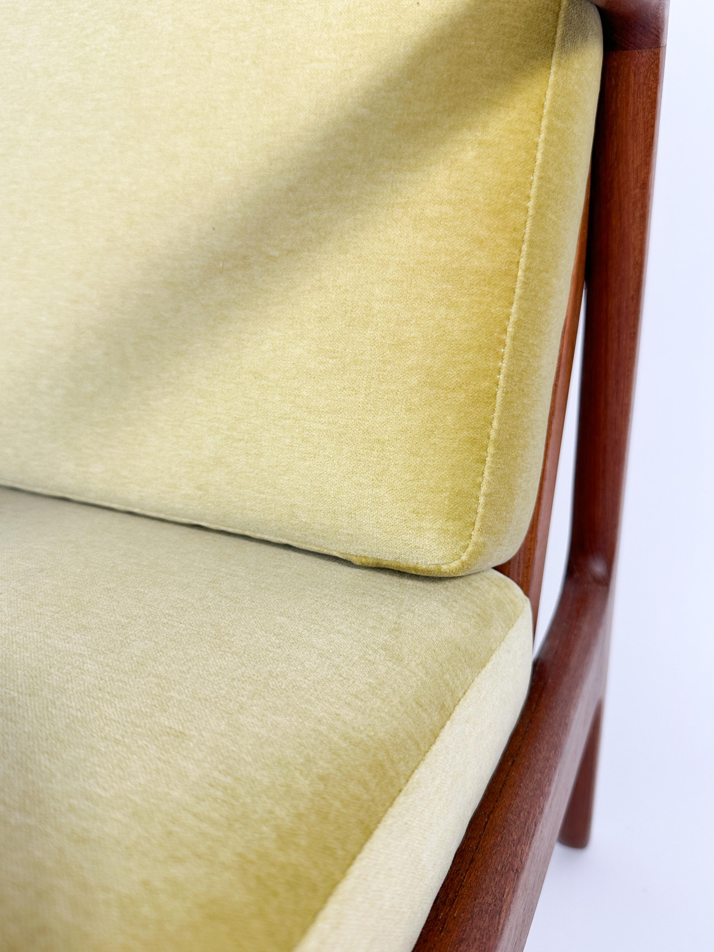Ole Wanscher Lounge Chair Teak France & Daverkosen Denmark Dedar Velvet 1950s im Angebot 3