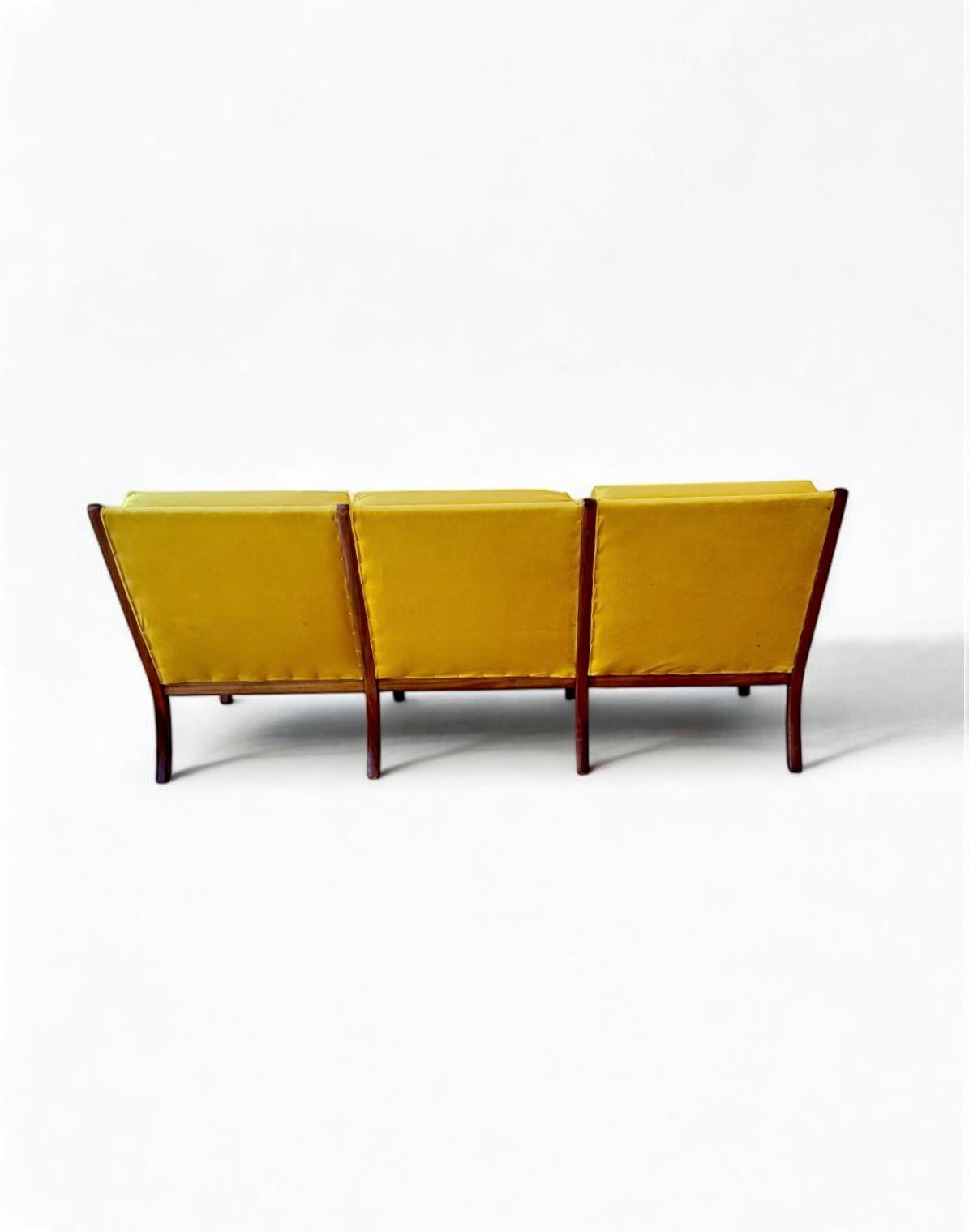 Ole Wanscher Mahogany & Mustard Bronze Velour Upholstery Settee, Denmark 1960's For Sale 1