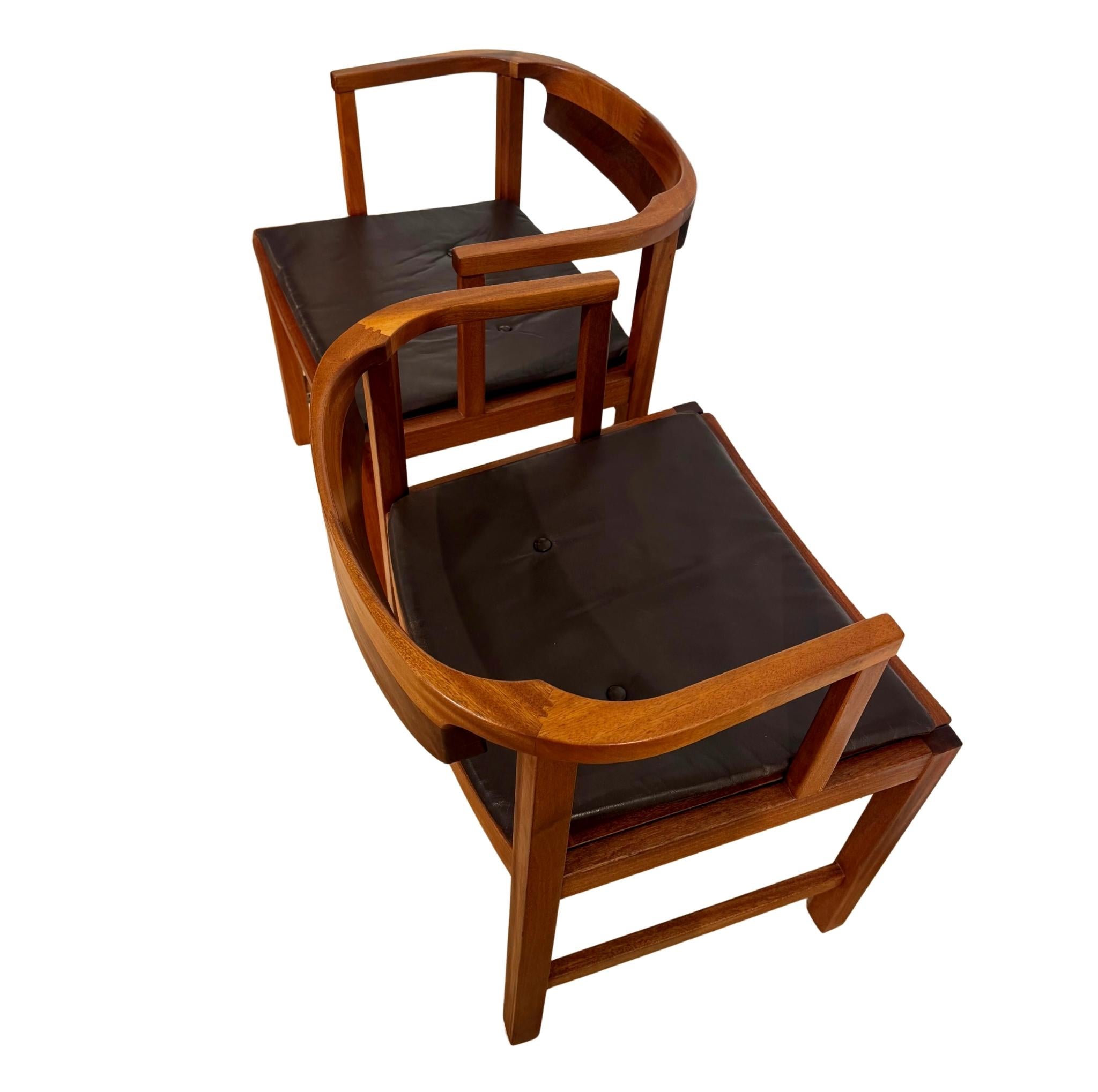 Danese Ole Wanscher Sedie da pranzo in canna e pelle di mogano in vendita