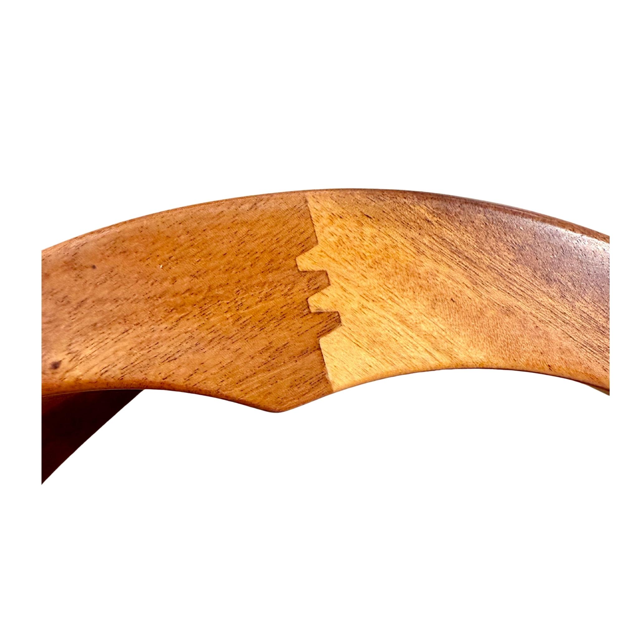 Ole Wanscher Sedie da pranzo in canna e pelle di mogano in vendita 11