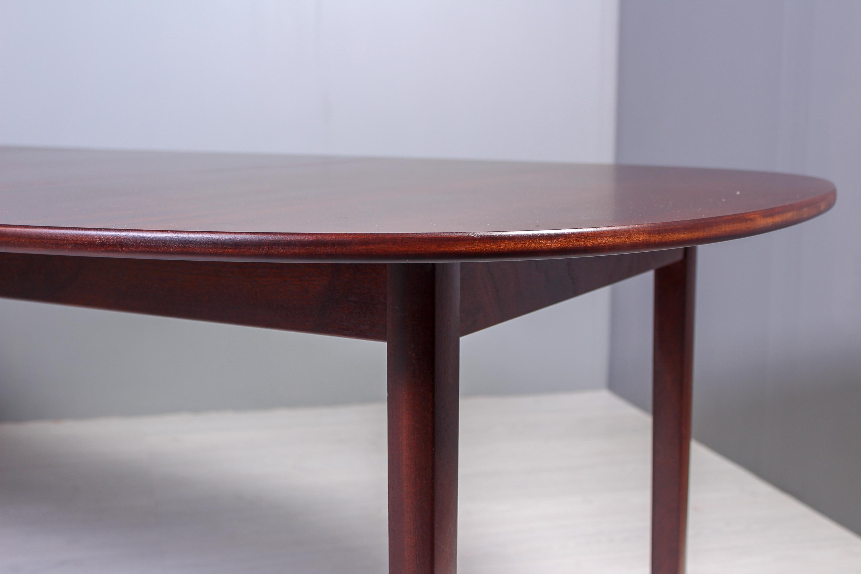 Ole Wanscher Mahogany Rungstedlund Dining Table, 1960s For Sale 8
