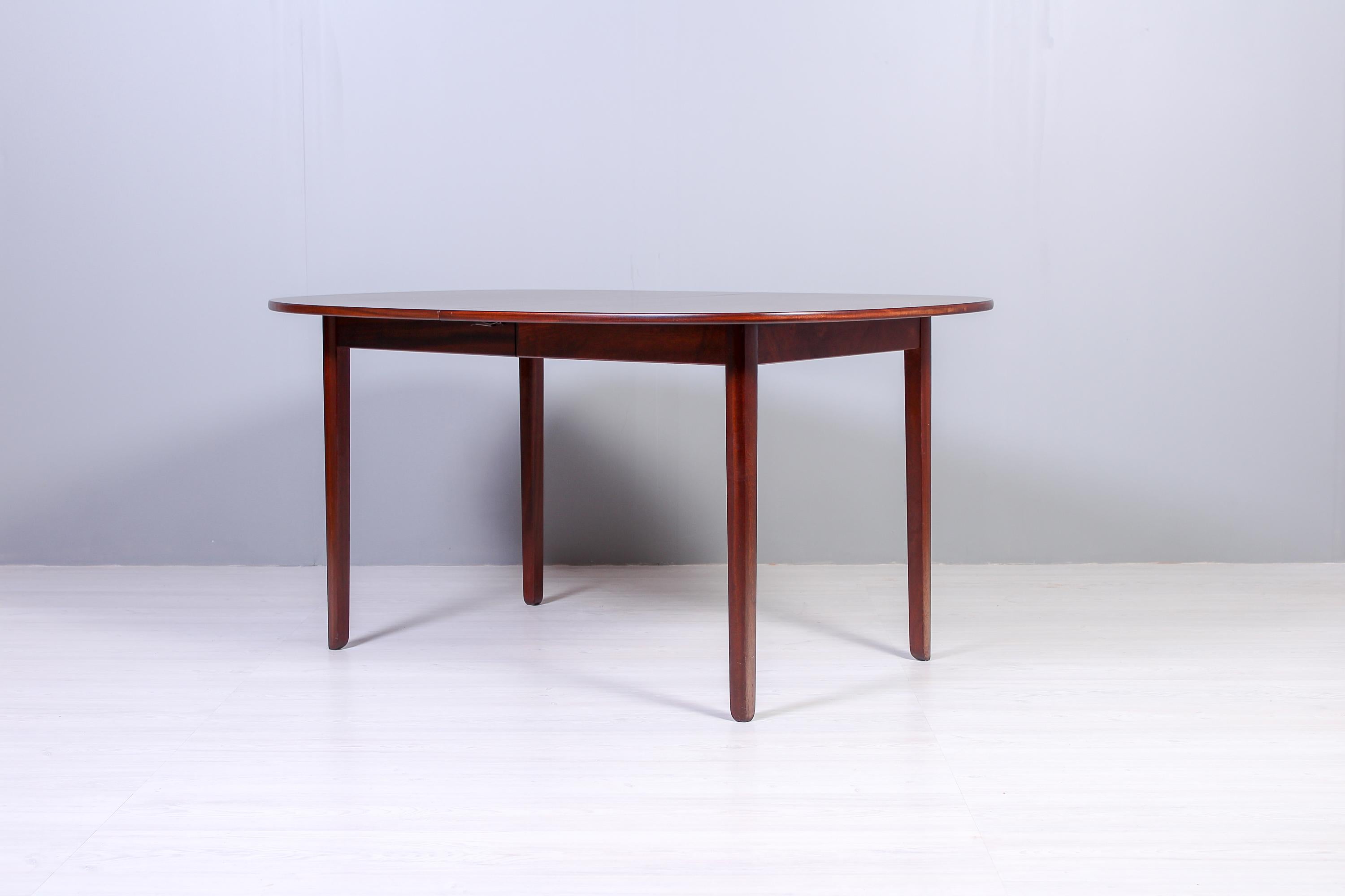 Ole Wanscher Mahogany Rungstedlund Dining Table, 1960s In Excellent Condition For Sale In Malmo, SE