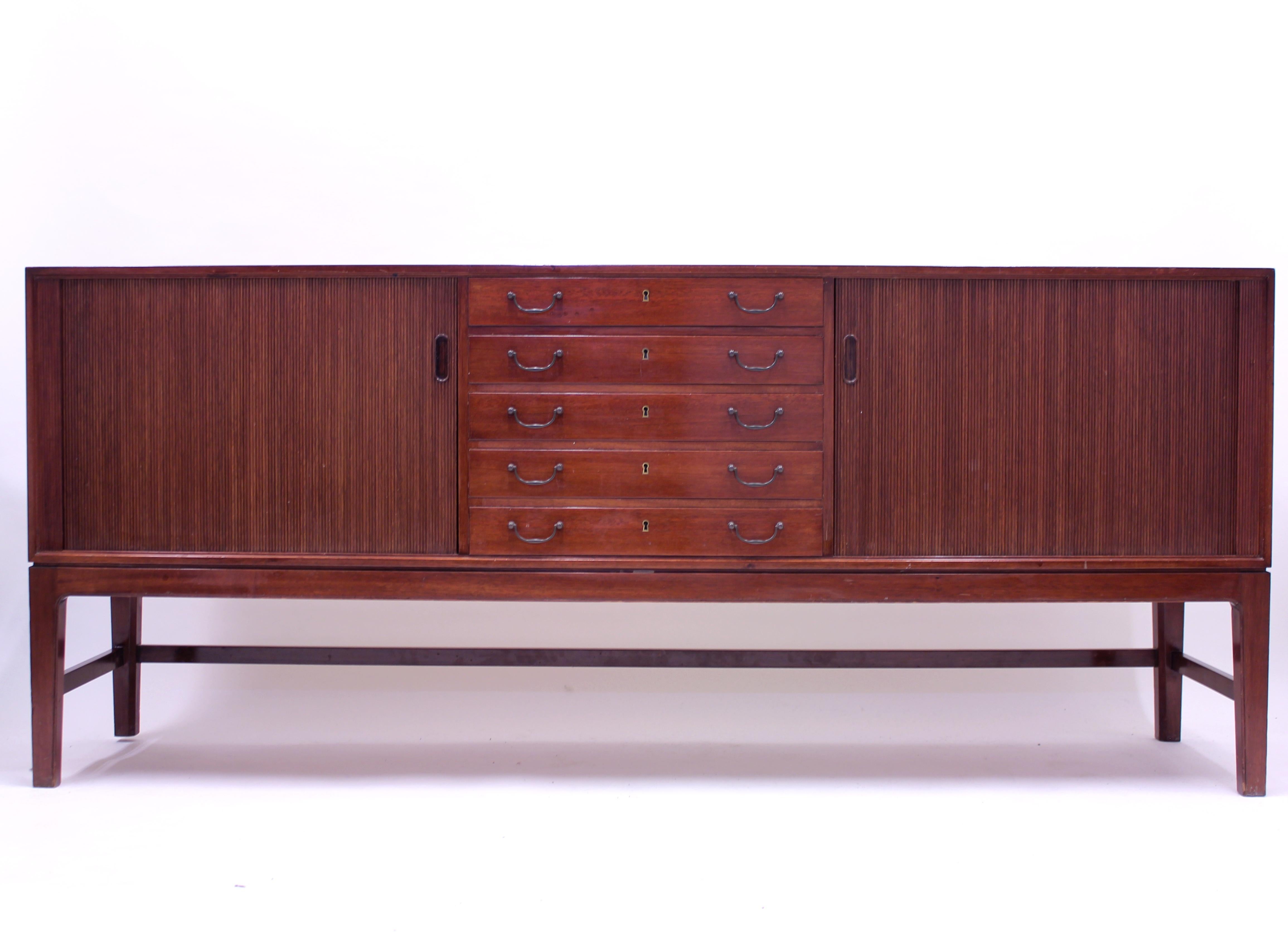 Ole Wanscher Mahogany Sideboard, A.J. Iversen, 1940s In Good Condition In Uppsala, SE