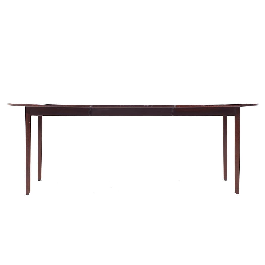 Ole Wanscher Mid Century Danish Rosewood Expanding Dining Table with 2 Leaves For Sale 3