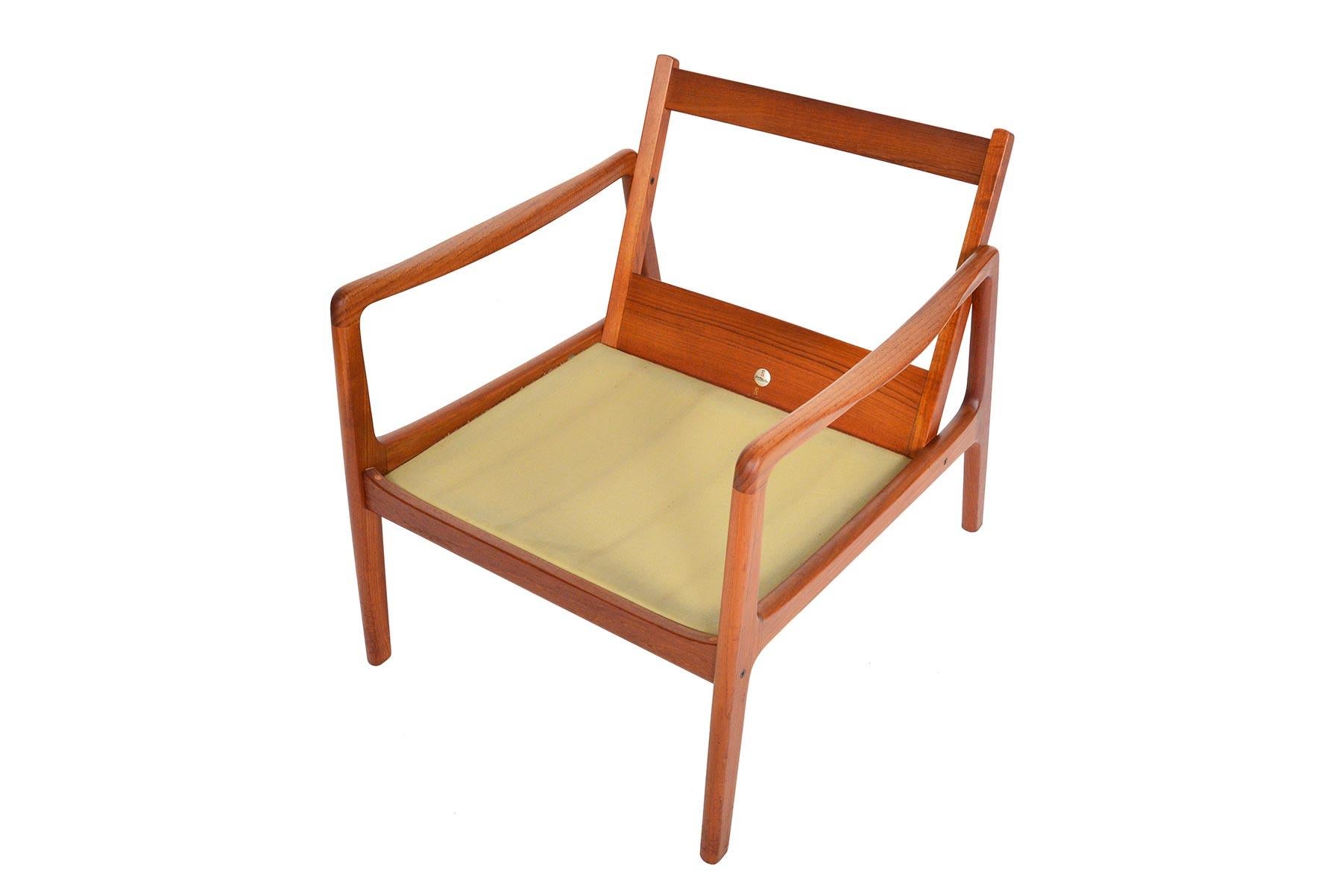 Ole Wanscher Model 109 Teak Lounge Chair 3