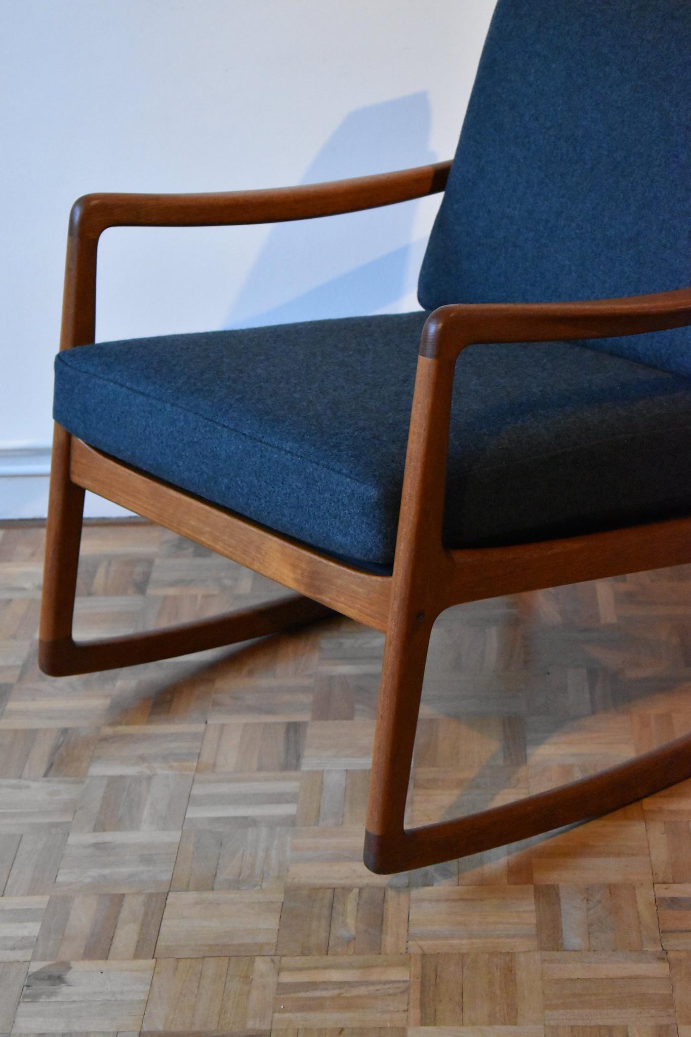 Ole Wanscher Model 120 Teak Rocking Chair for France & Son, Denmark 4