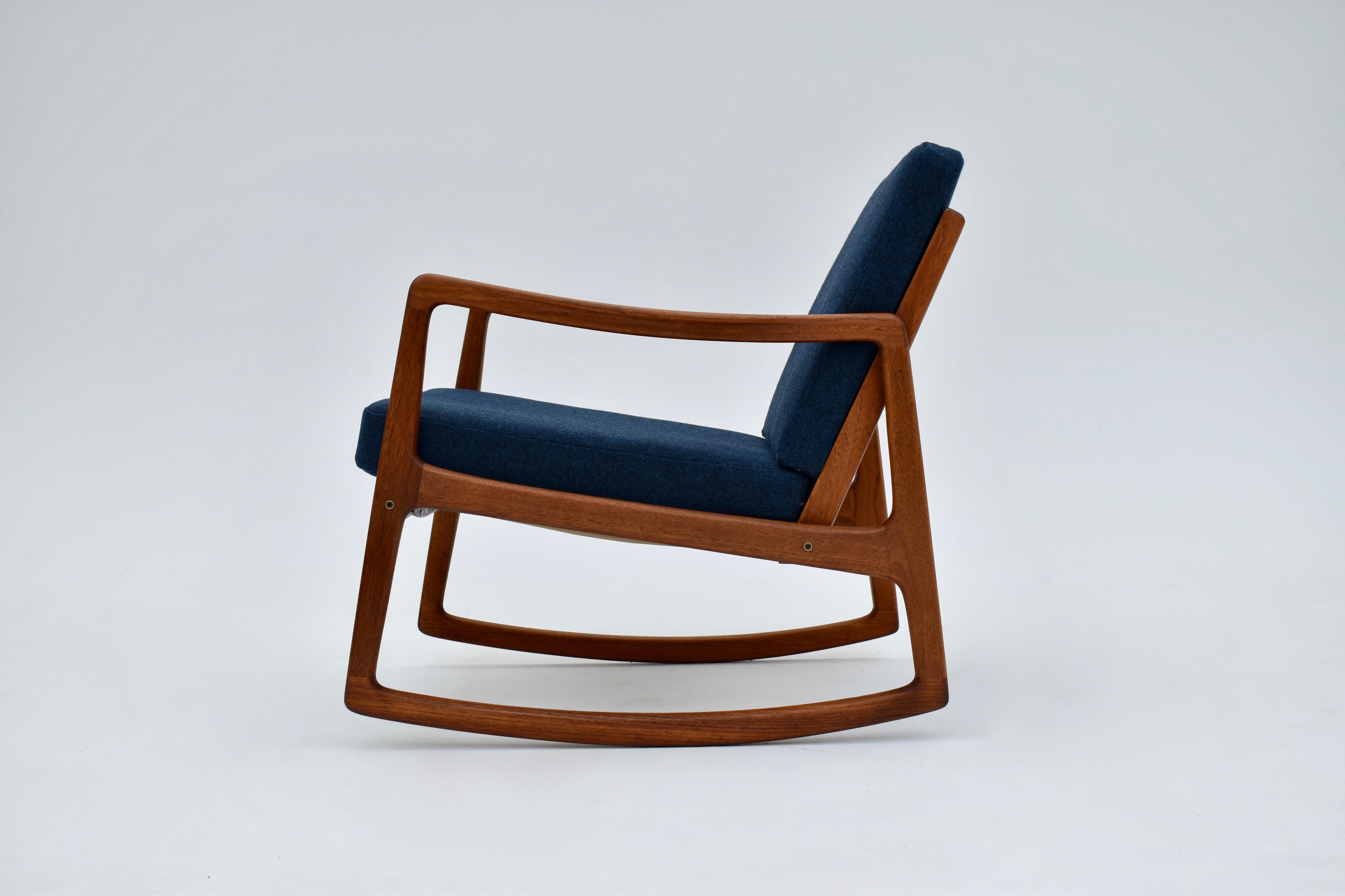 Ole Wanscher Model 120 Teak Rocking Lounge Chair for France & Son 10