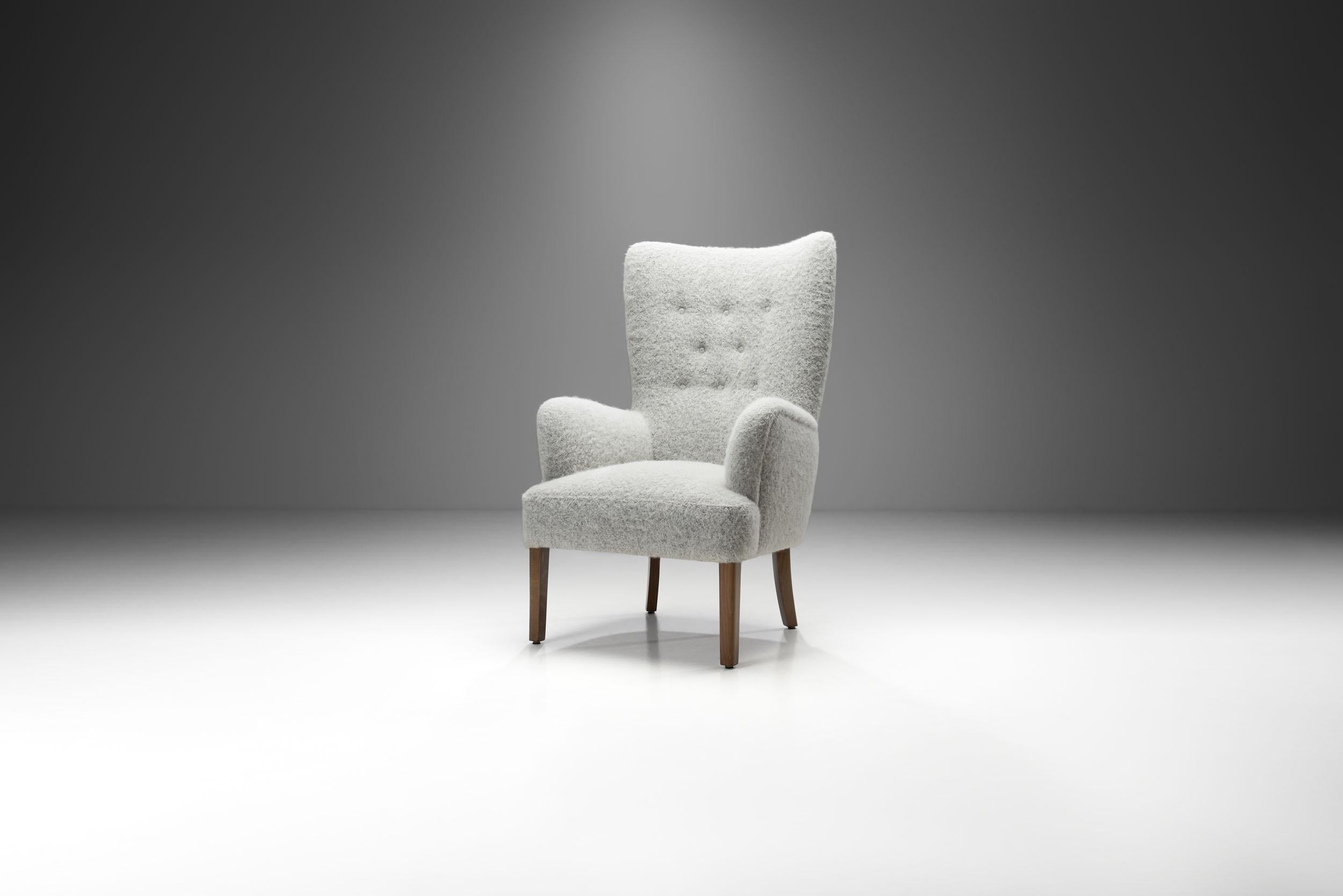 Fabric Ole Wanscher “Model 1673” High Back Chairs for Fritz Hansen, Denmark 1940s For Sale