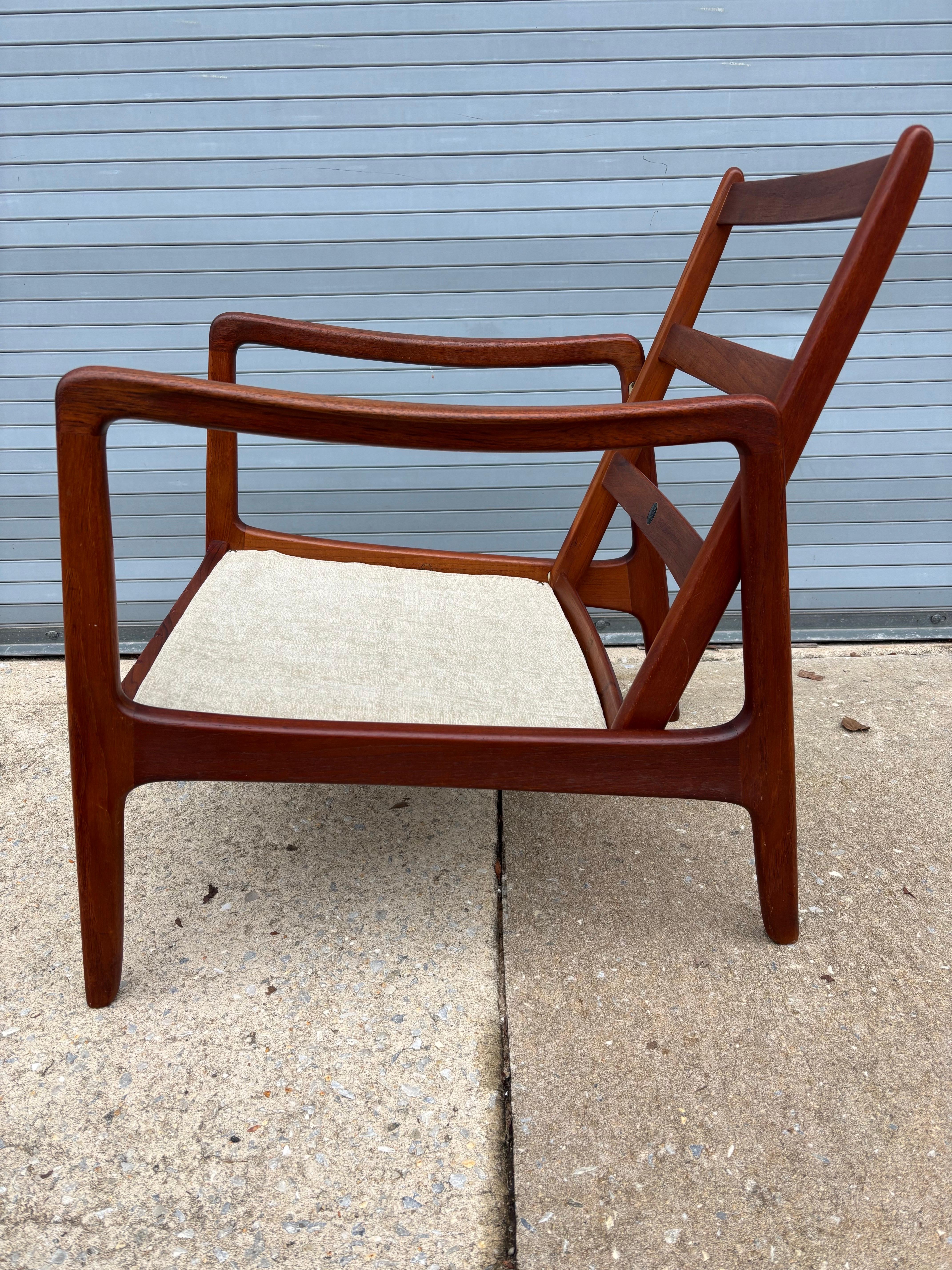 Scandinavian Modern Ole Wanscher Model FD-109 for France and Son Teak Open Armchair