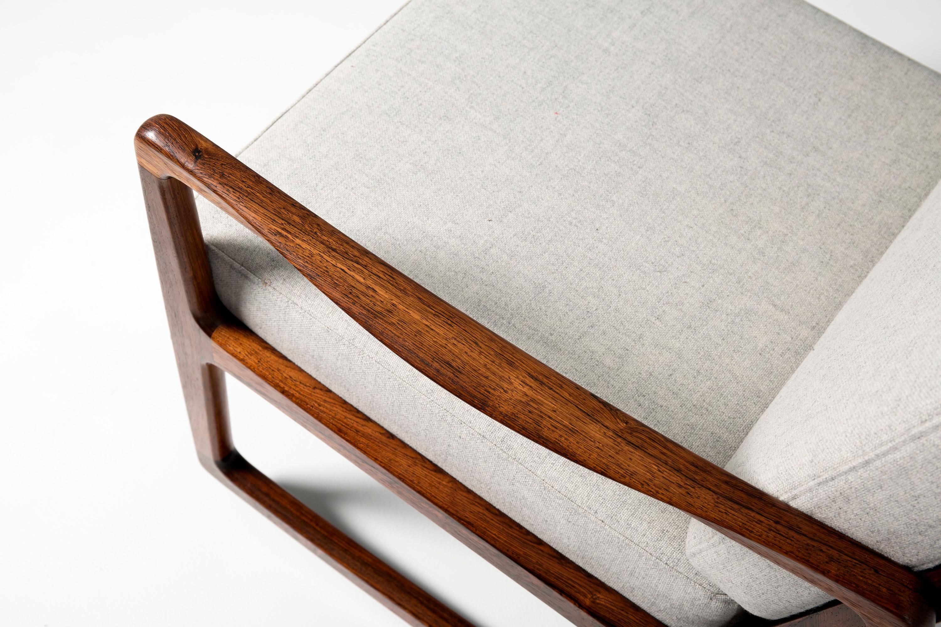 Danish Ole Wanscher Model FD-120 Rosewood Rocking Chair, circa 1960