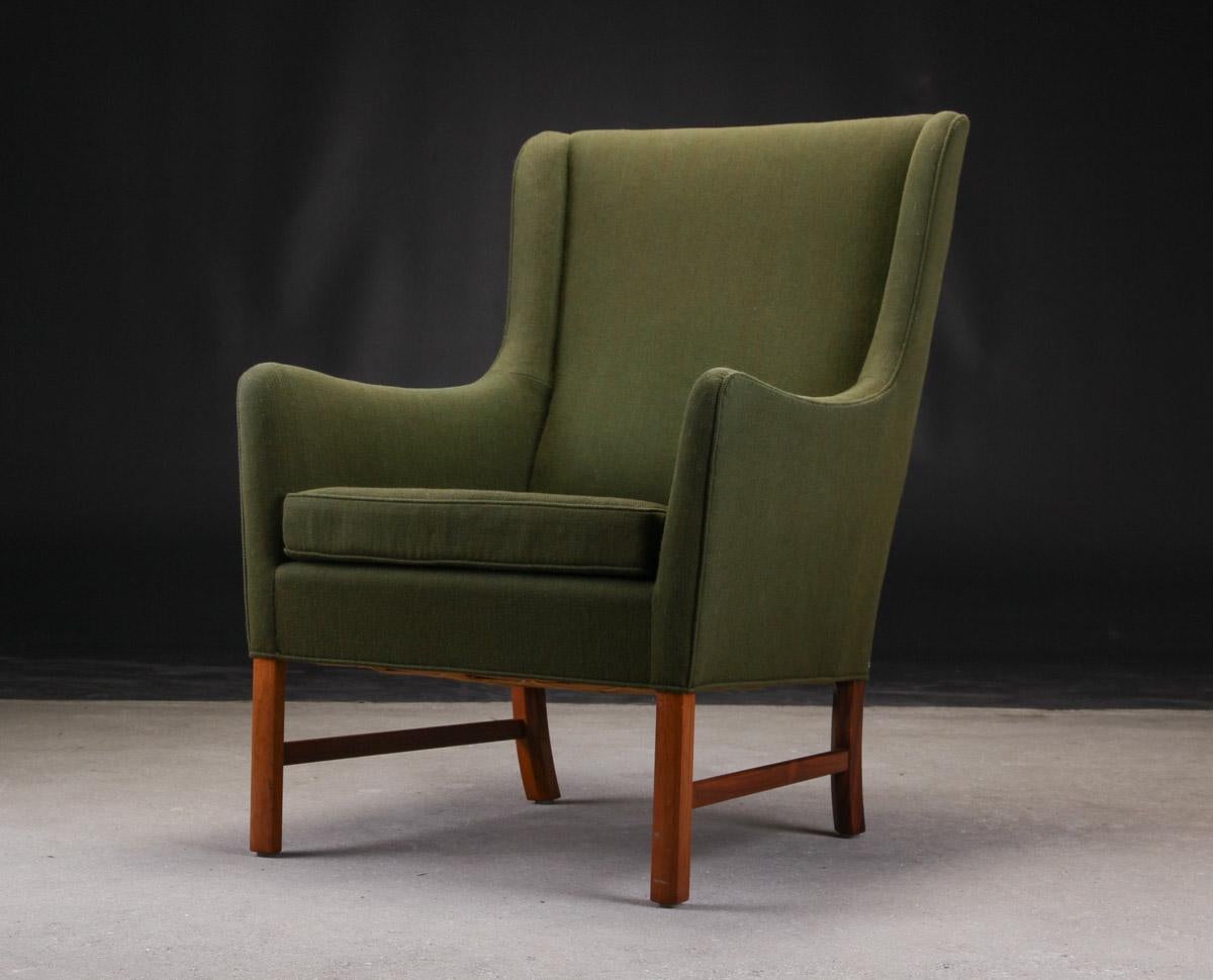 Scandinavian Modern Ole Wanscher Model Sofa and Armchair with Green Wool and Rosewood Frames For Sale