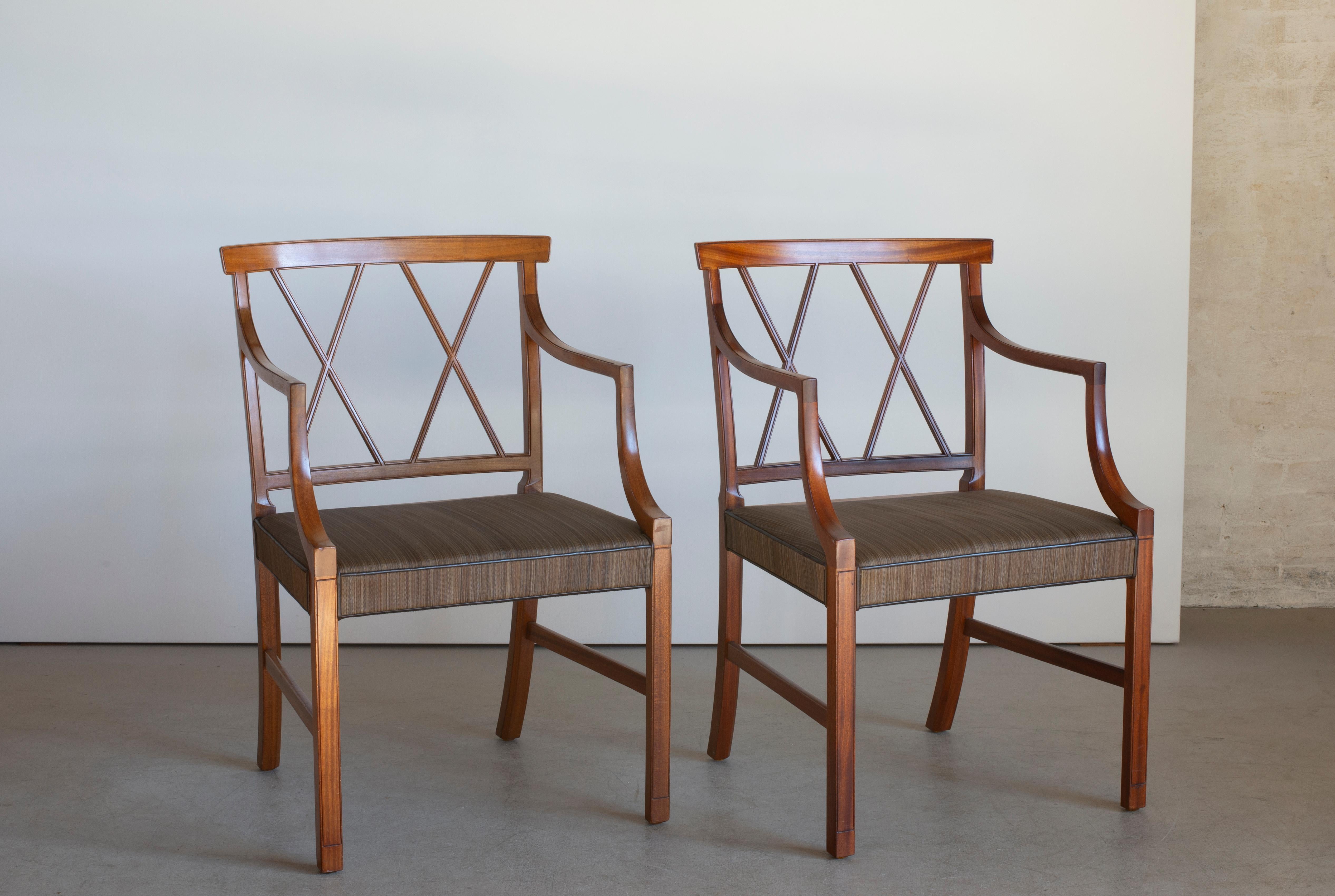 Scandinave moderne Paire de fauteuils d'Ole Wanscher pour A. J. Iversen en vente