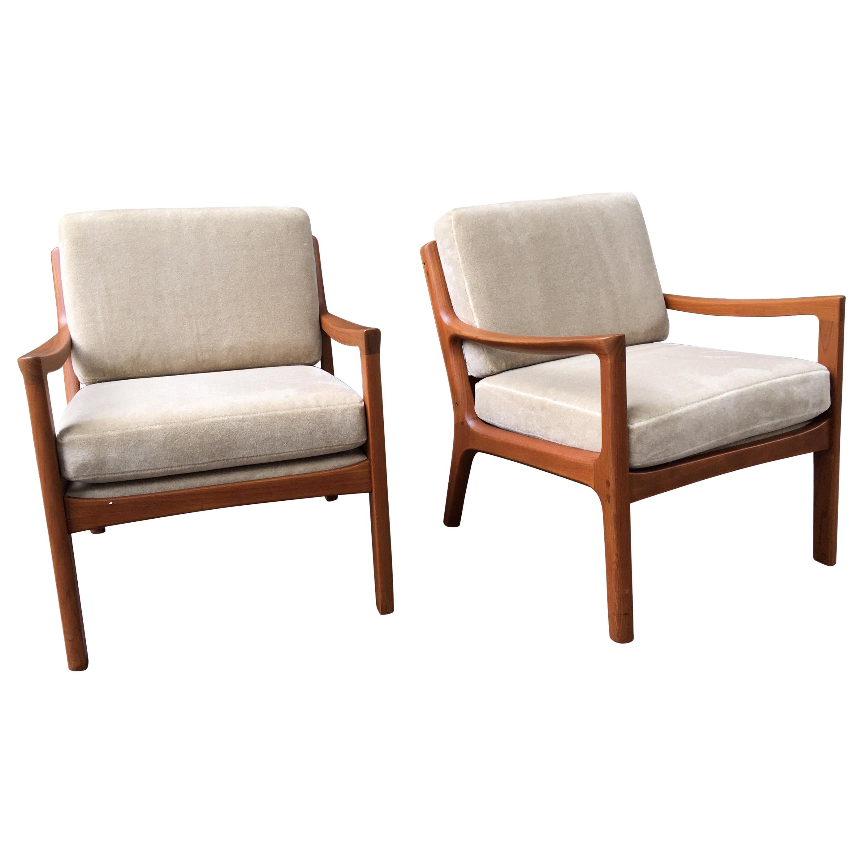 Ole Wanscher Pair of Senator Chairs in Teak and Mohair