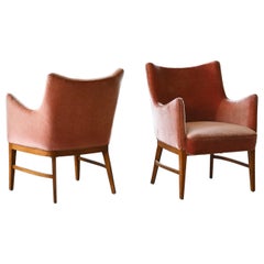 Ole Wanscher Pair of Small Lounge Chairs in Mohair and Mahogany, Denmark, 1950s