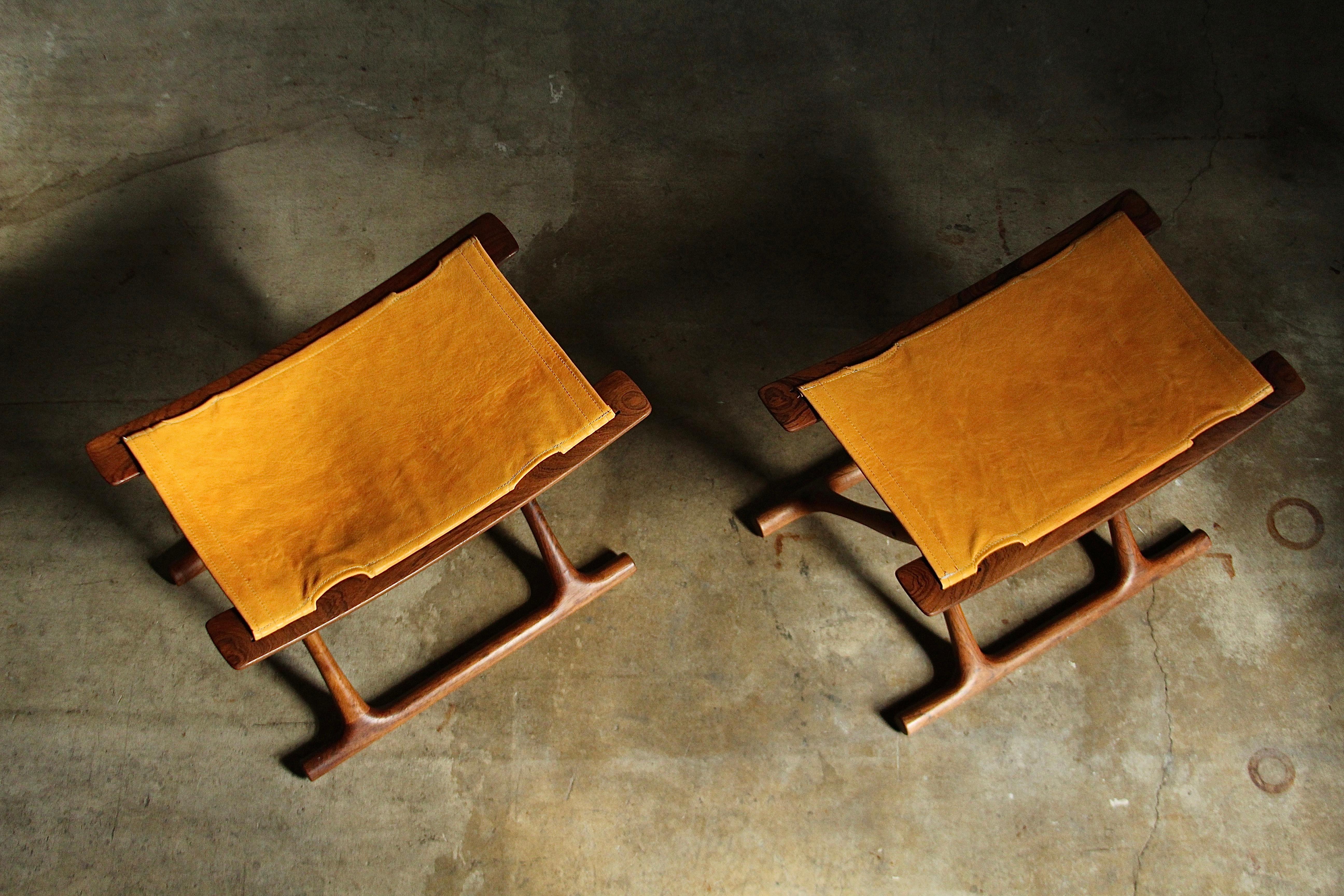 Tabourets « égyptiens » en bois de rose et peau de chèvre d'Ole Wanscher pour AJ Iversen, 1957 12