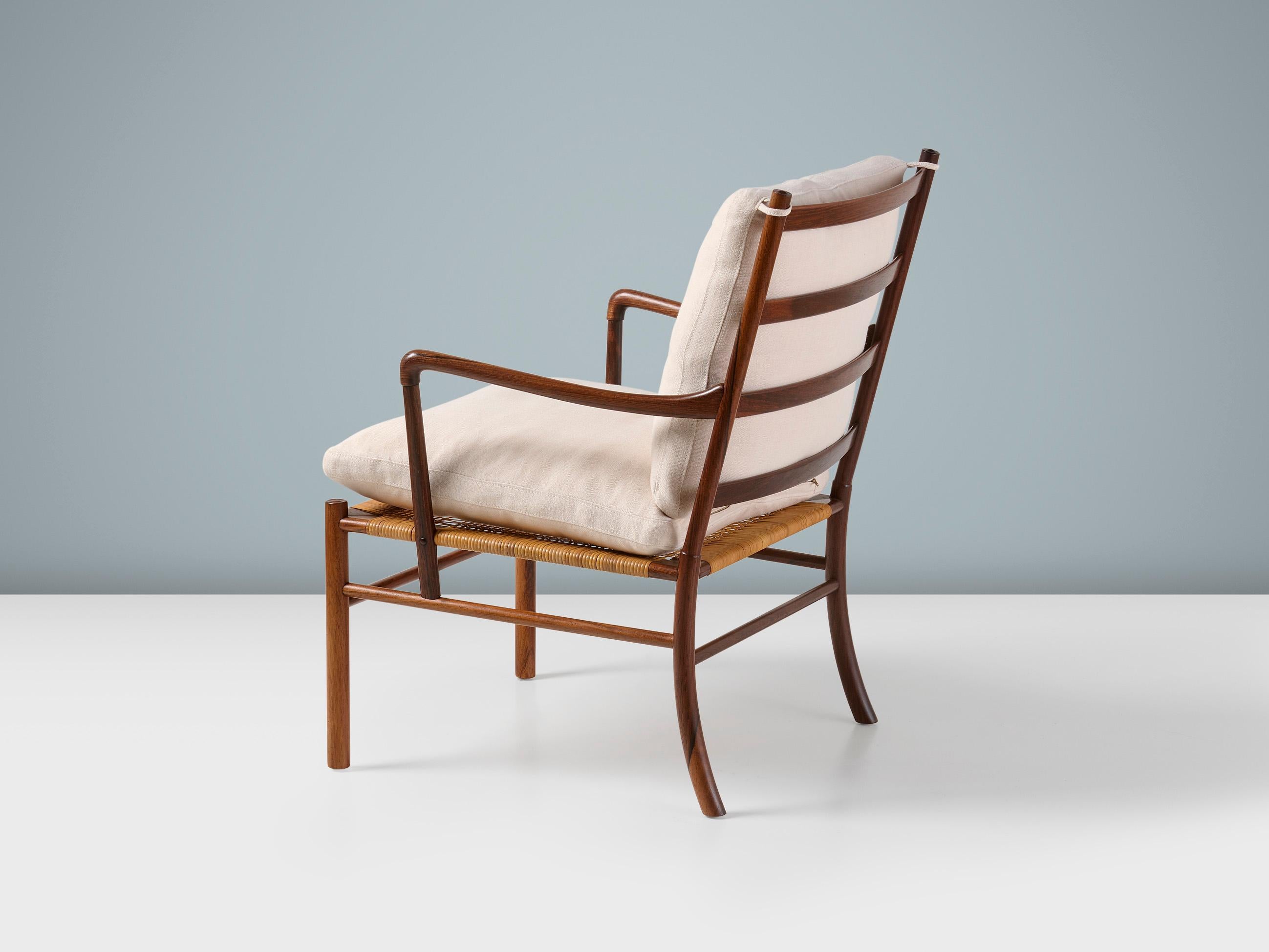 Danese Sedia Coloni in palissandro di Ole Wanscher con cuscini in lino, 1949 in vendita