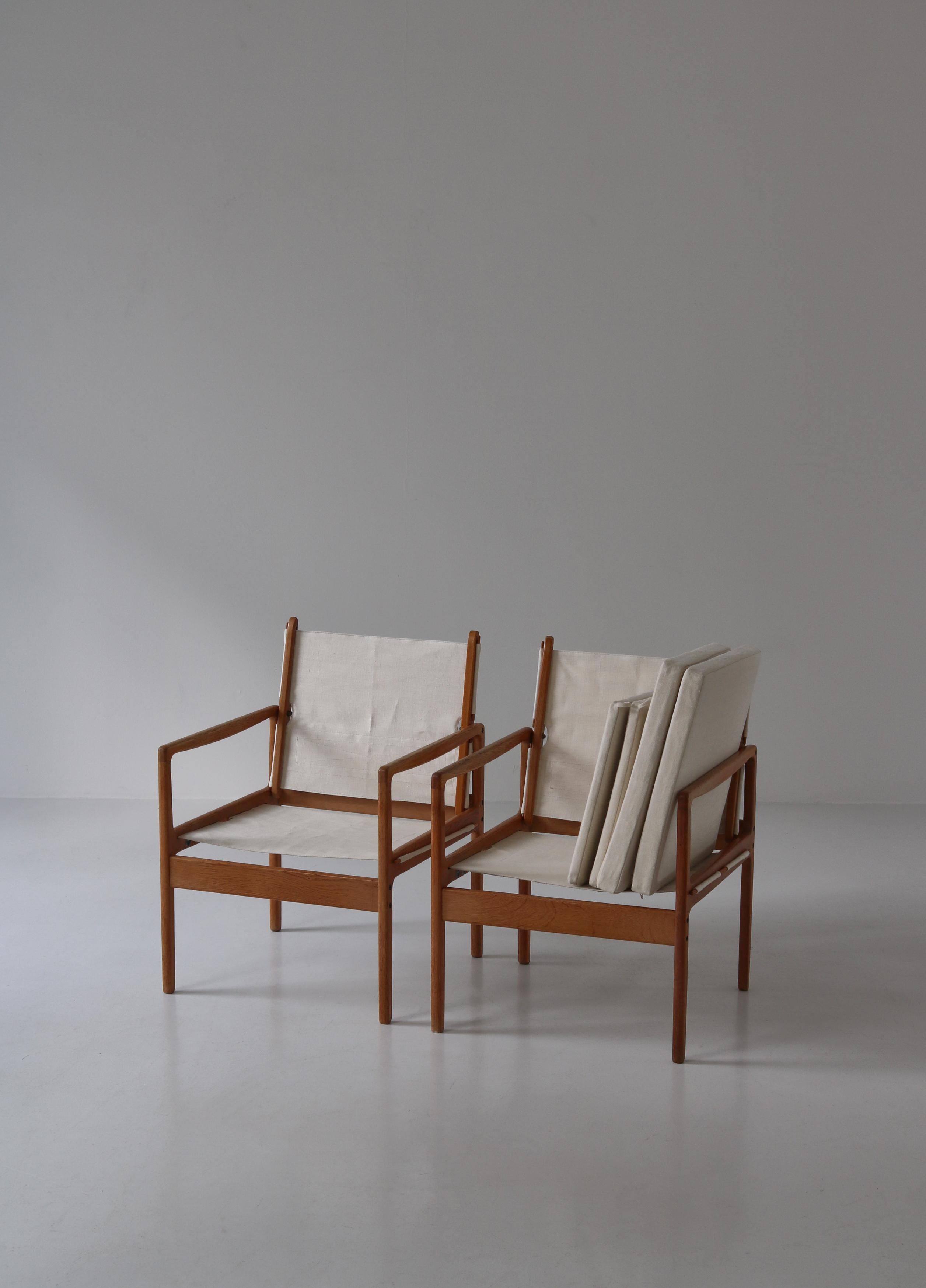 Ole Wanscher Safari Chairs in Oak & Light Canvas, Danish Modern, 1960s 10