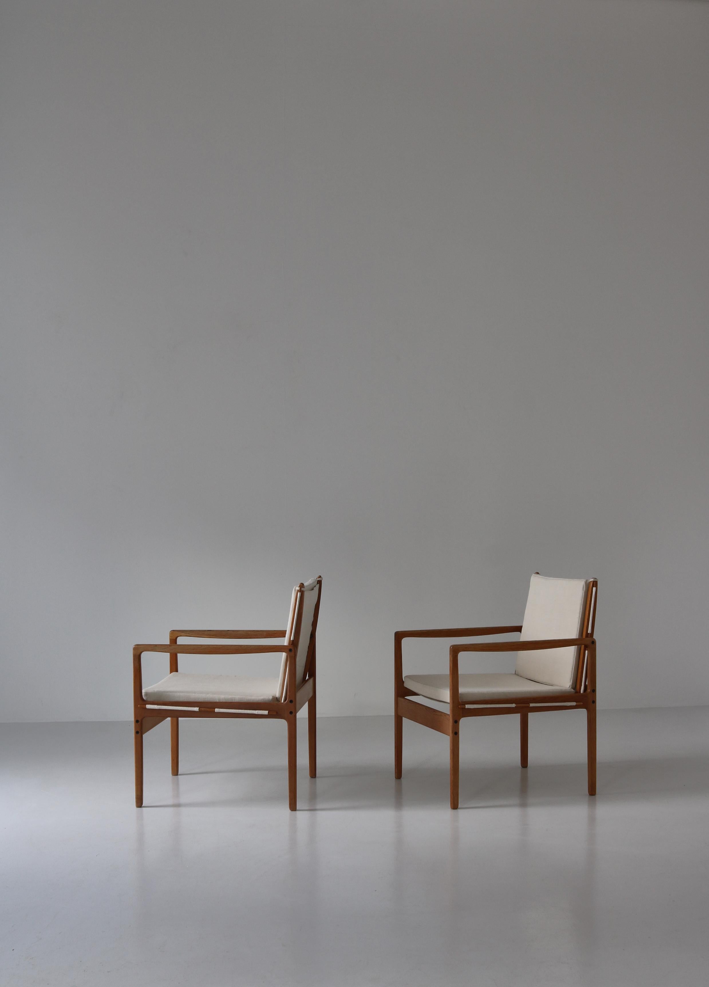 Scandinavian Modern Ole Wanscher Safari Chairs in Oak & Light Canvas, Danish Modern, 1960s