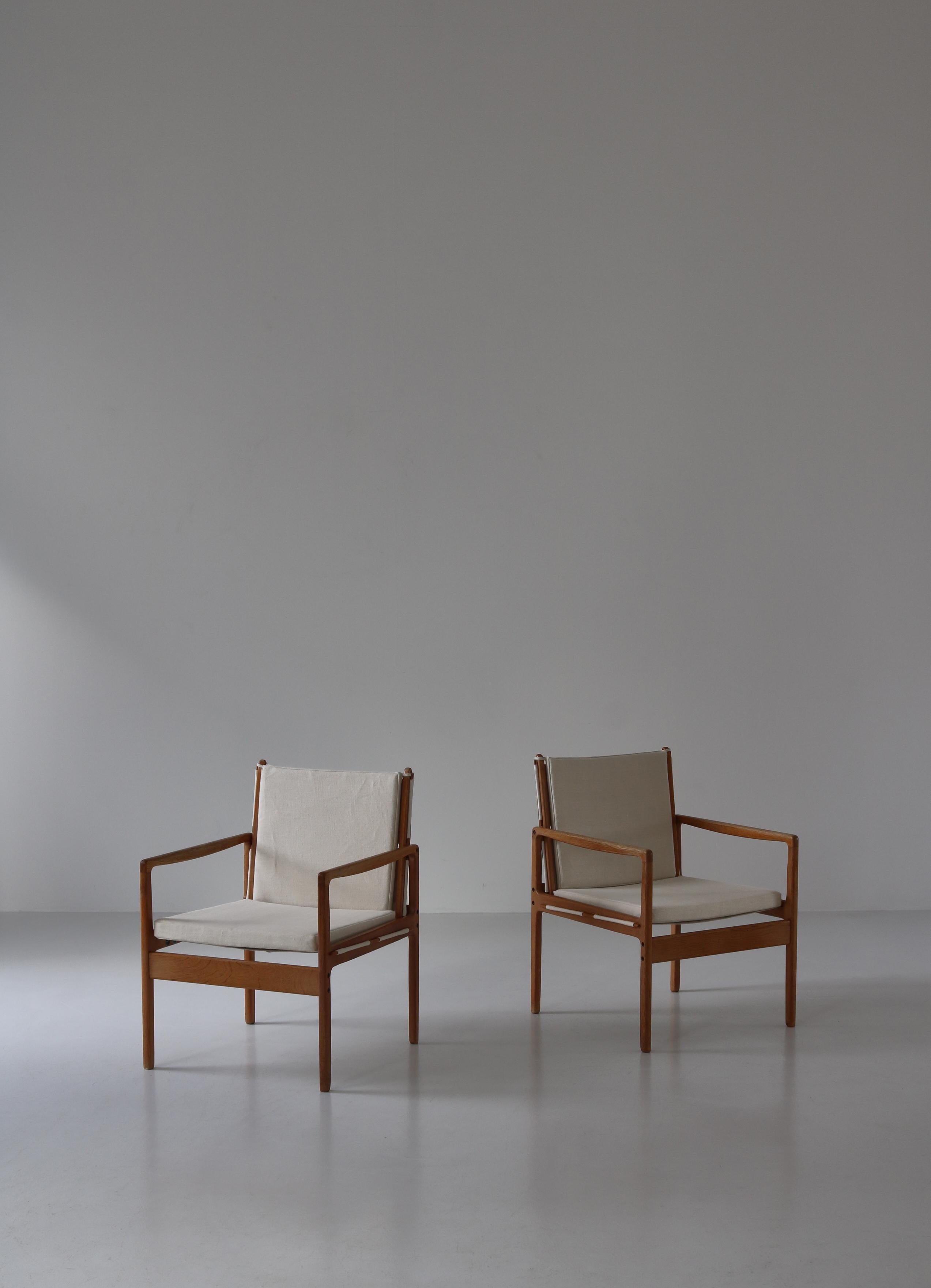 Danish Ole Wanscher Safari Chairs in Oak & Light Canvas, Scandinavian Modern, 1960s For Sale