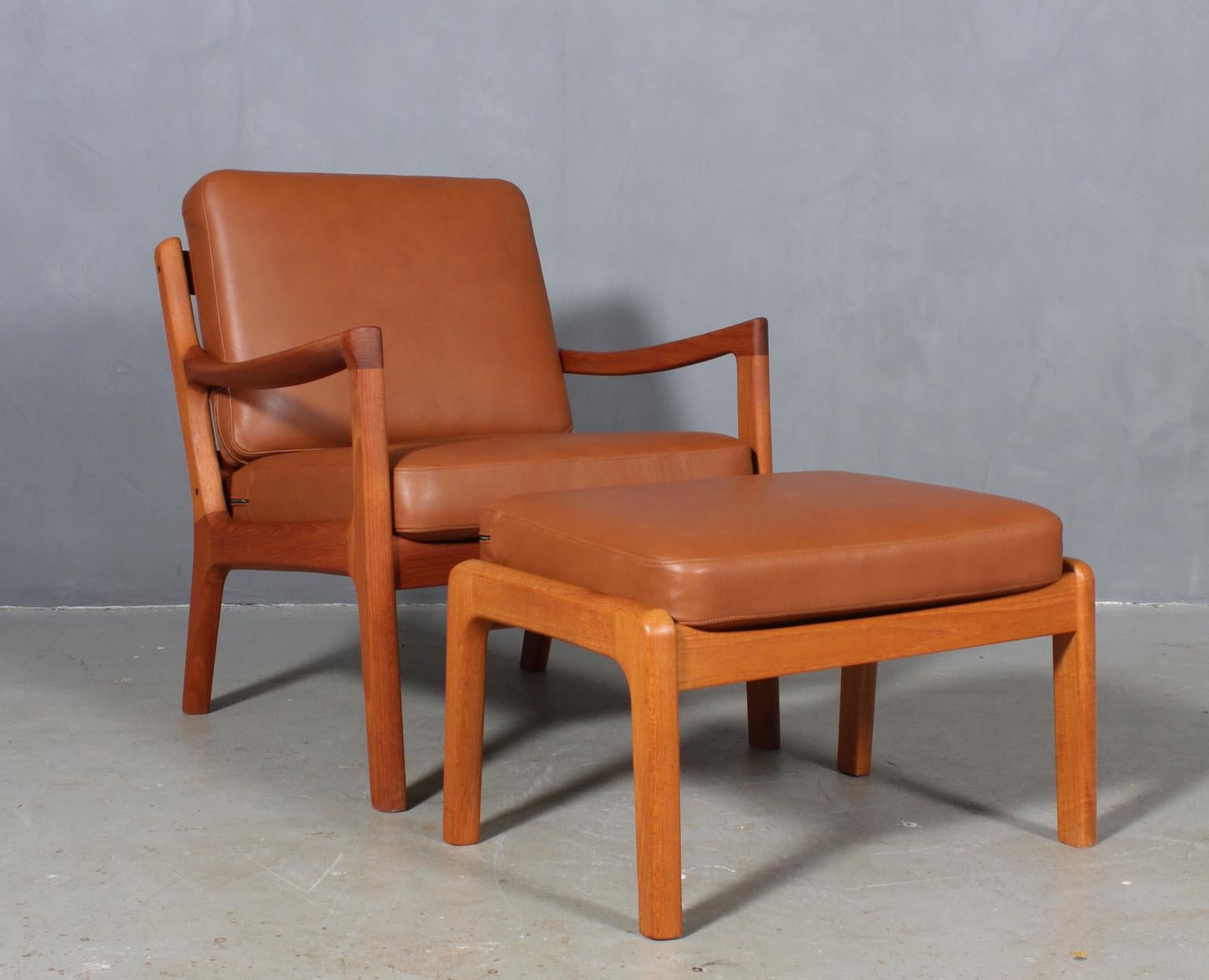 Scandinavian Modern Ole Wanscher Set of Lounge Chairs with Ottoman