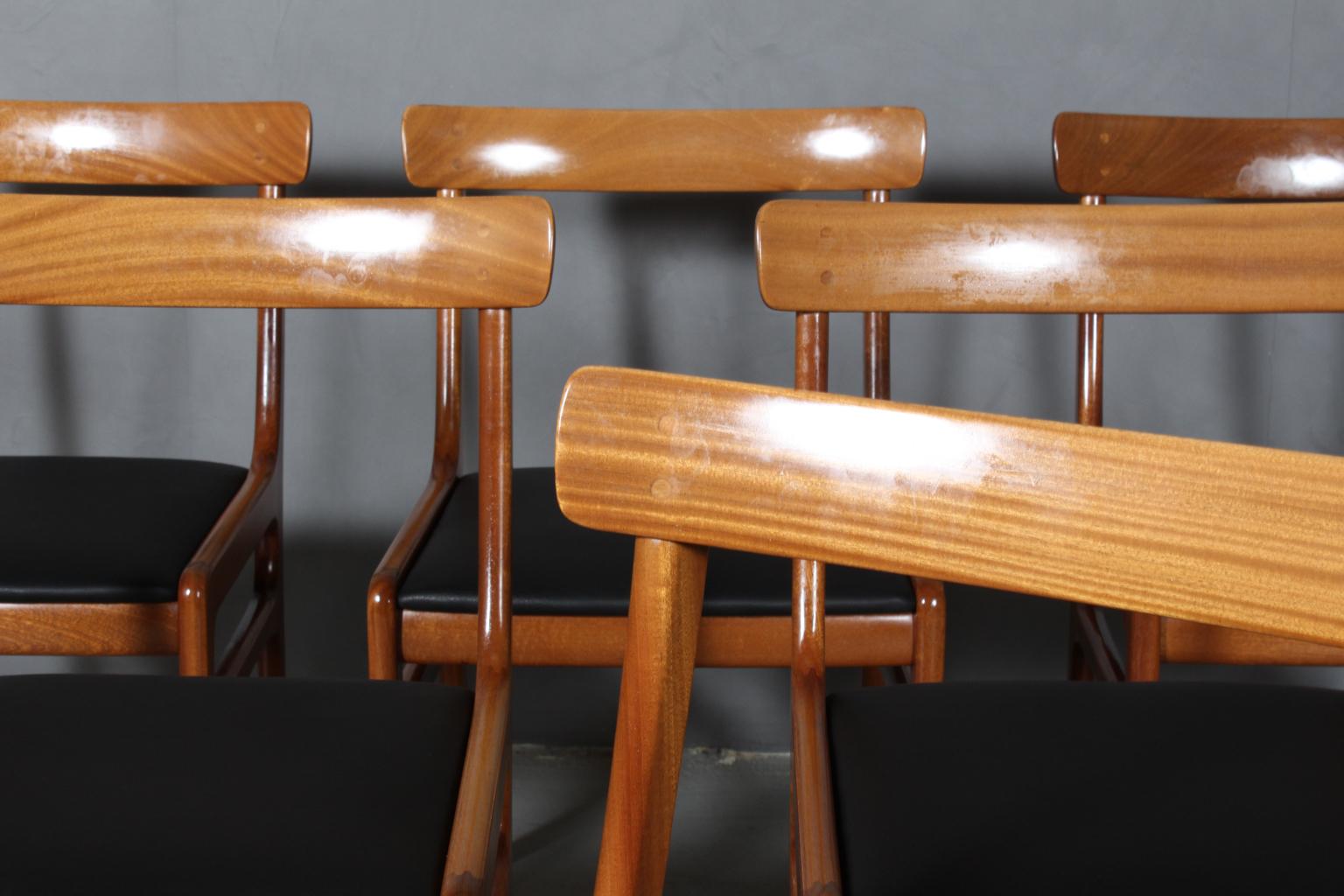 Scandinavian Modern Ole Wanscher Set of Six Rungstedlund Dining Chairs