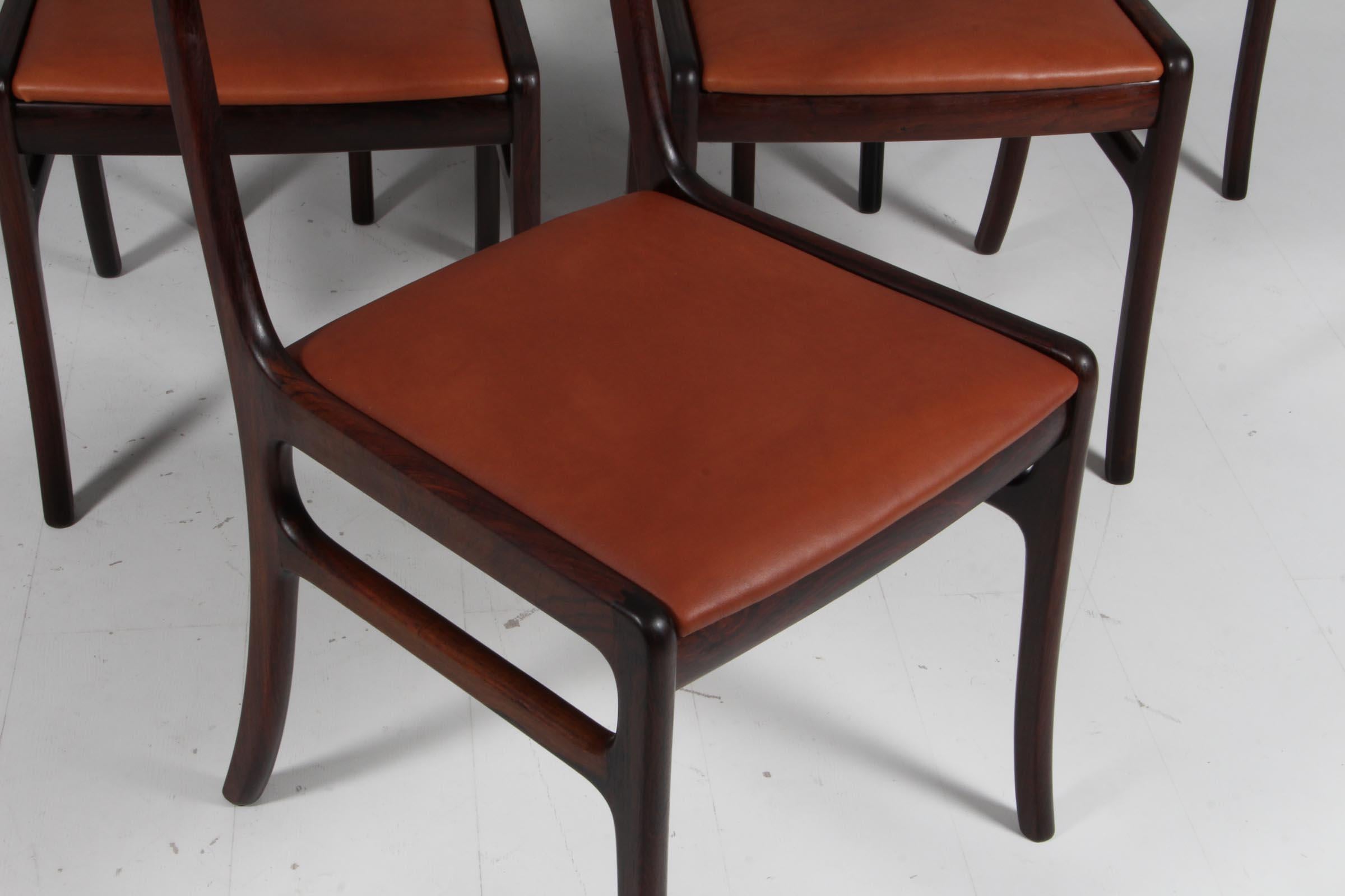 Ole Wanscher Set of Six Rungstedlund Dining Chairs In Good Condition For Sale In Esbjerg, DK