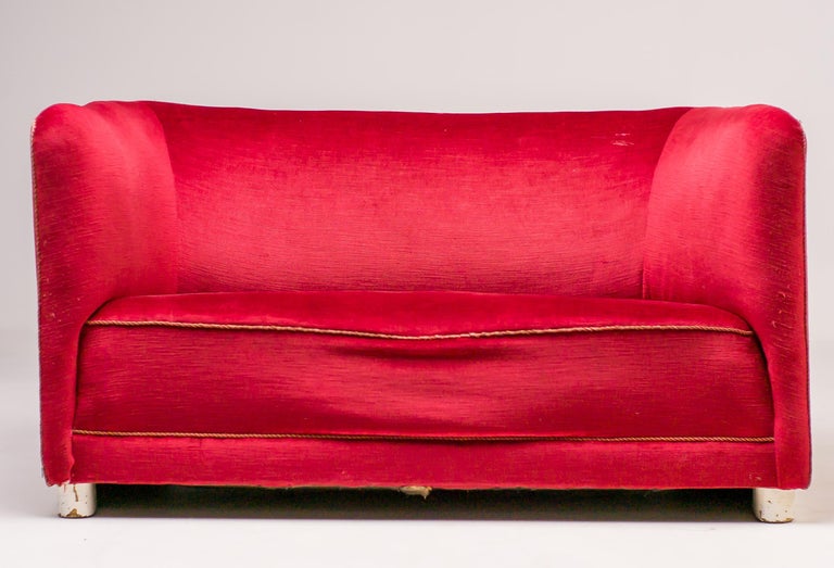 Ole Wanscher Sofa in Red Velvet For Sale 3