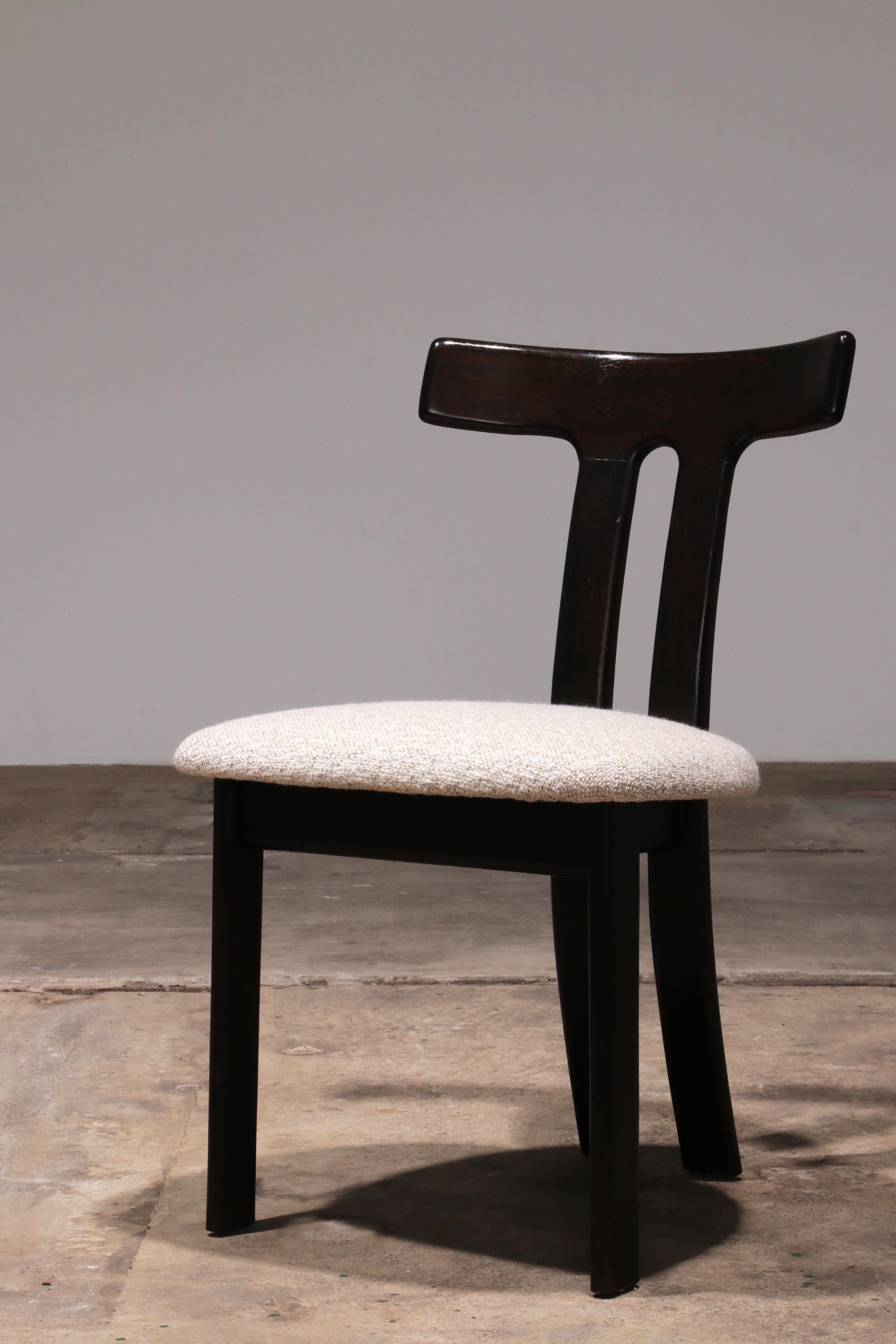 Ole Wanscher T-Chair Danish design made by Carl Hansen. For Sale 8