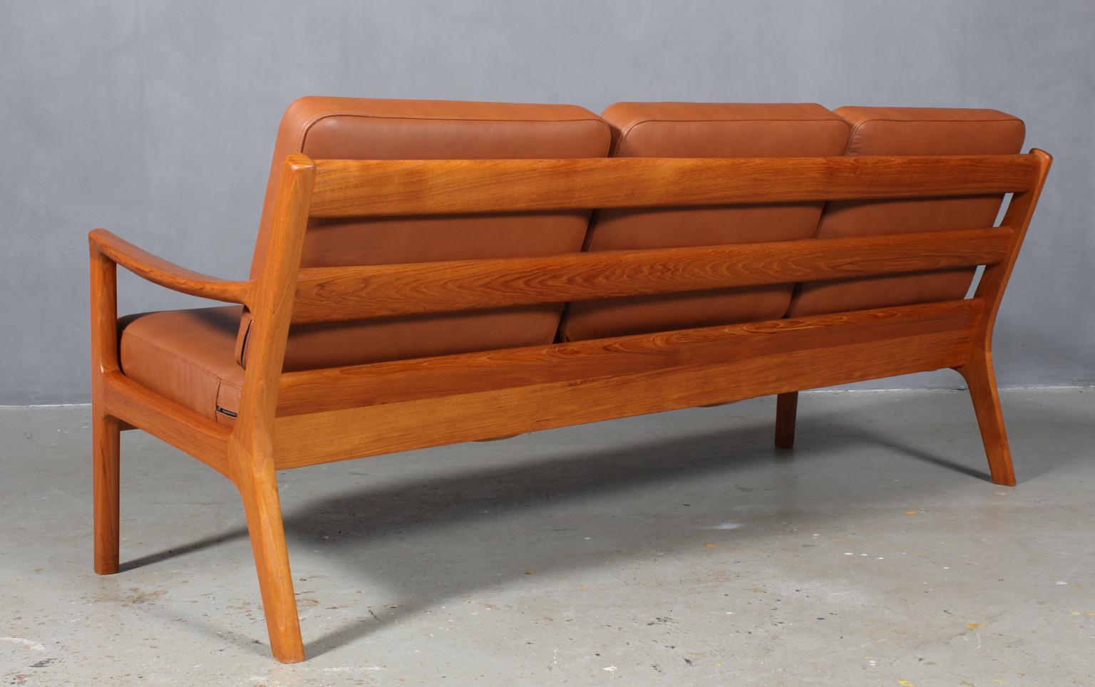 Ole Wanscher Three-Seat Sofa In Good Condition For Sale In Esbjerg, DK