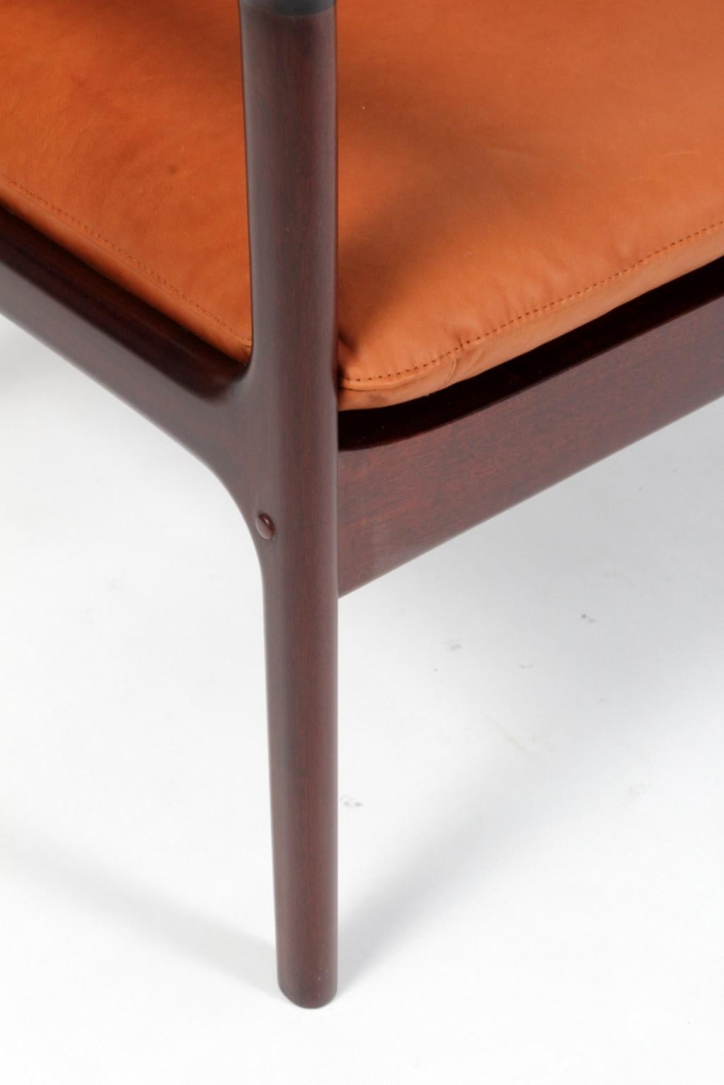 Danish Ole Wanscher Two-Seat Sofa in Cognac Aniline Leather, Model PJ112, Mahogany