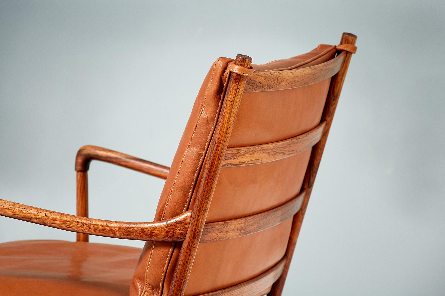 Chaise coloniale vintage en palissandre:: Ole Wanscher:: années 1950 en vente 2