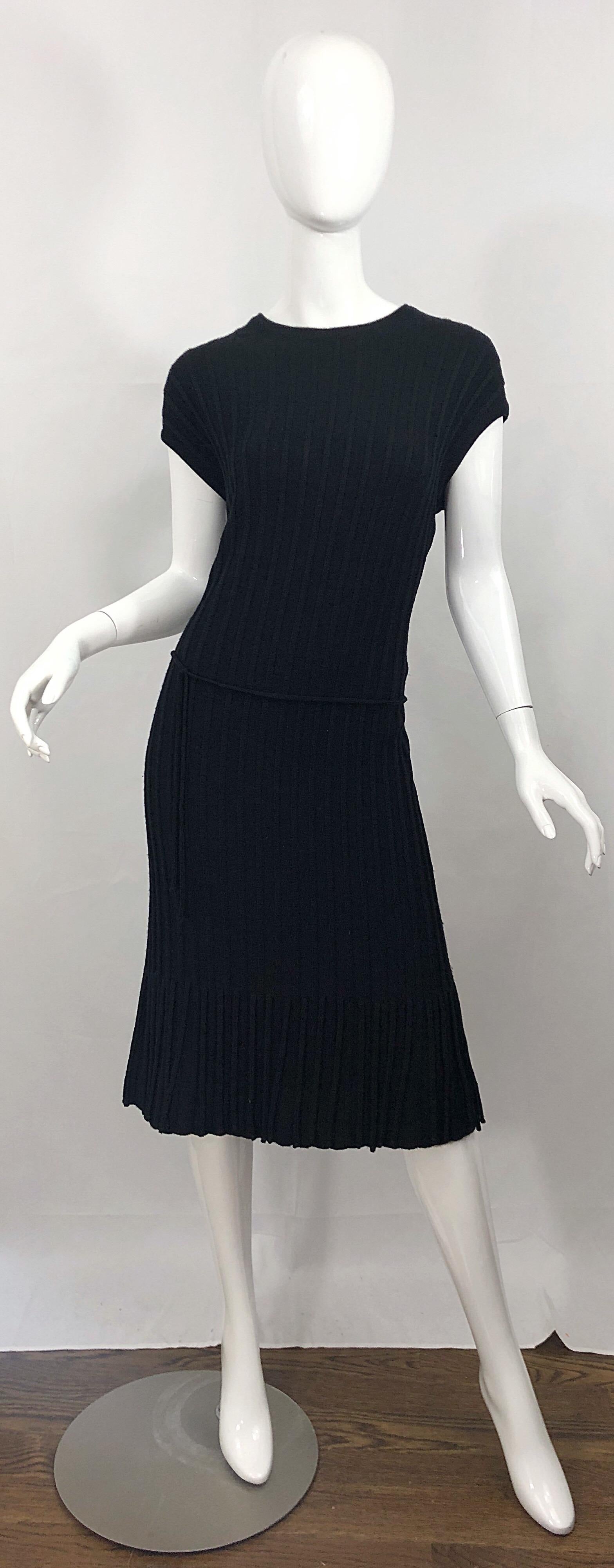 Oleg Cassini 1960s Large Size Black Carwash Hem Flapper Style Vintage Wool Dress For Sale 8