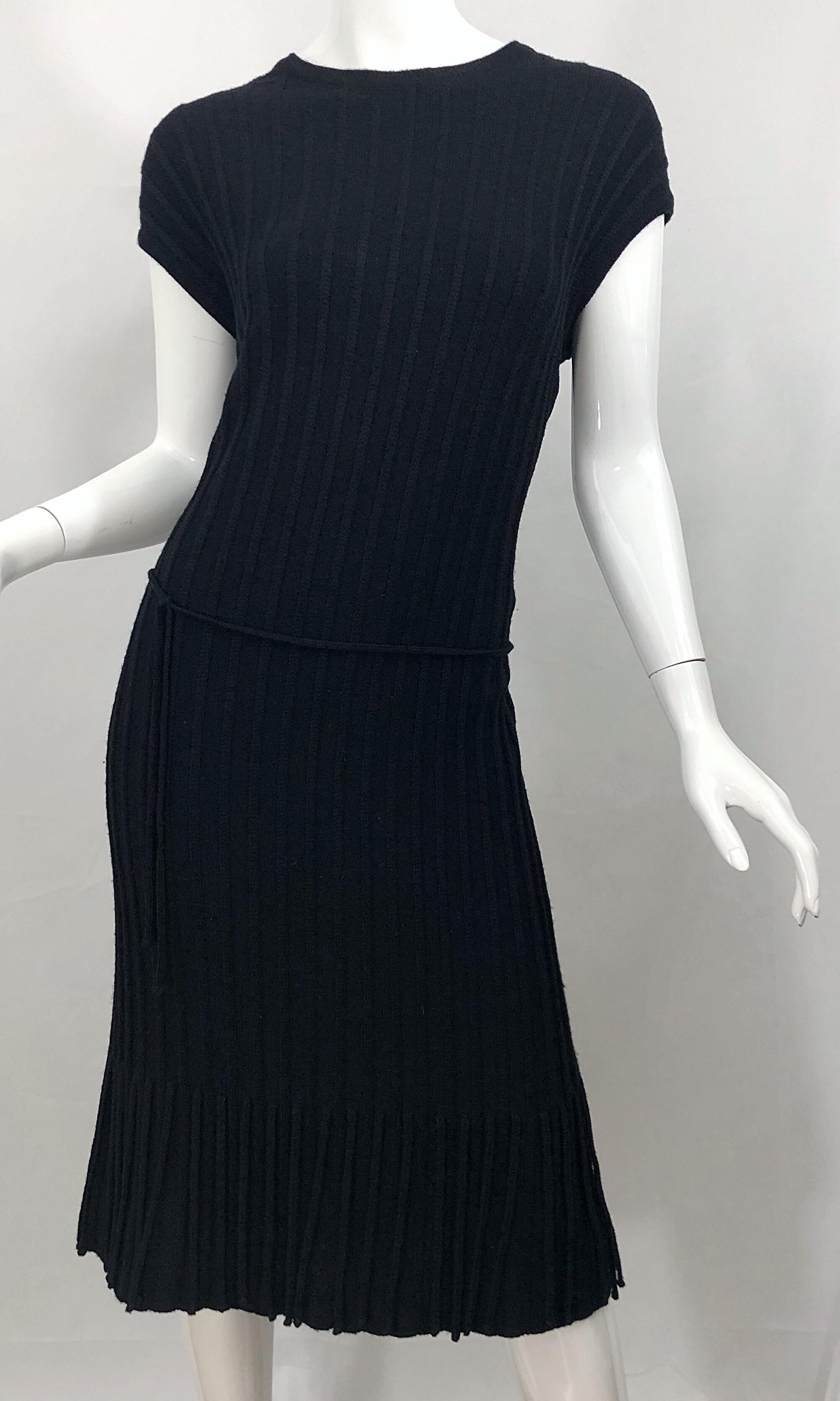 Oleg Cassini 1960s Large Size Black Carwash Hem Flapper Style Vintage Wool Dress For Sale 3