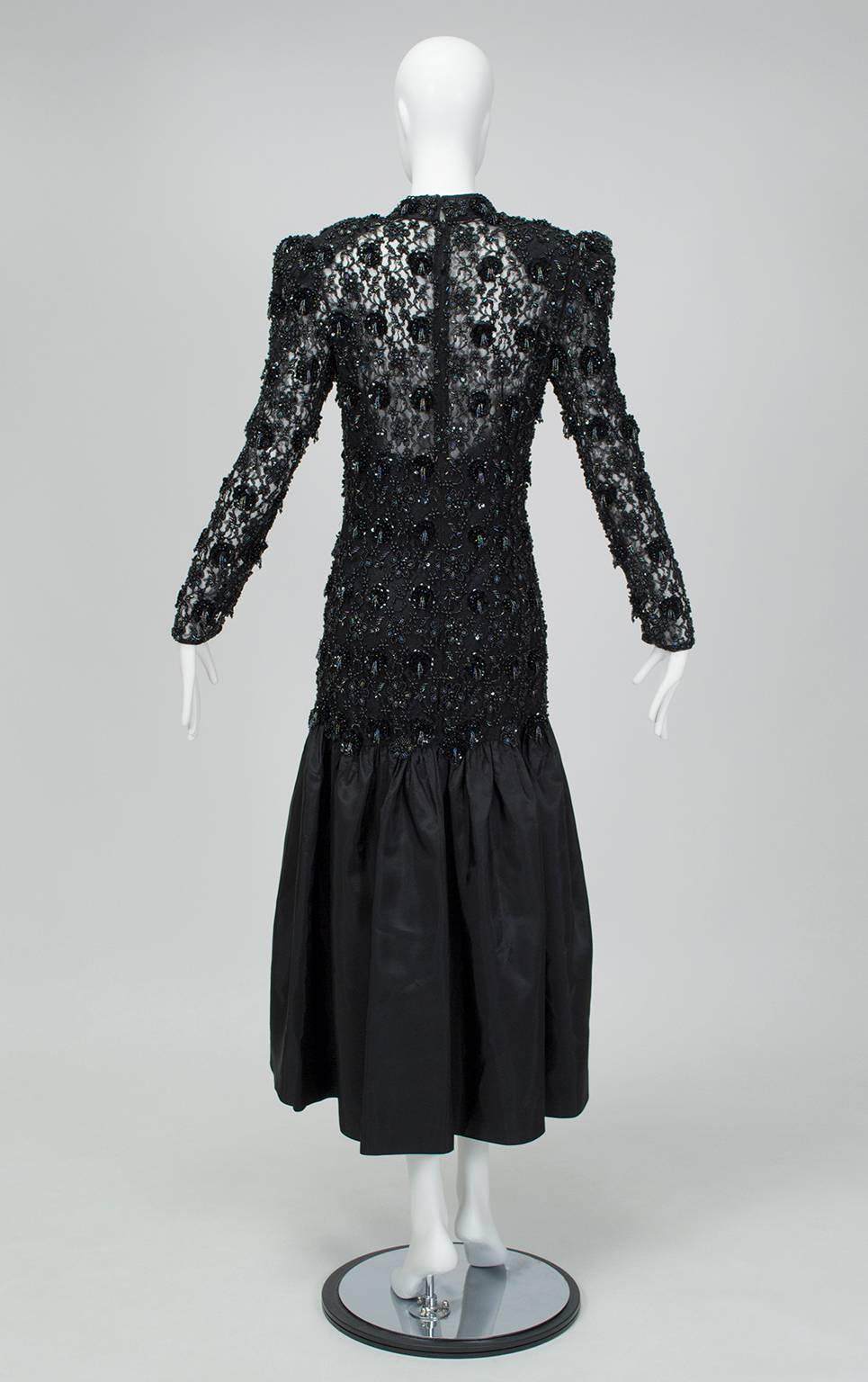 Oleg Cassini Glam Black Beaded Illusion Power Gown with Trumpet Skirt - S, 1980s In Excellent Condition For Sale In Tucson, AZ