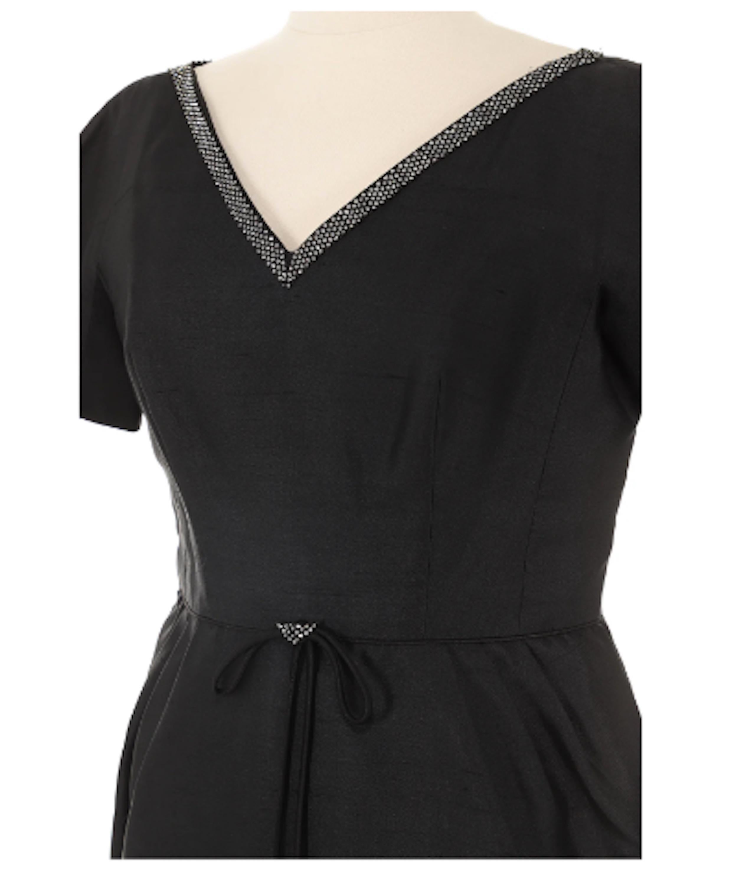 Oleg Cassini Black Embellished Cocktail Dress In Excellent Condition For Sale In New York, NY