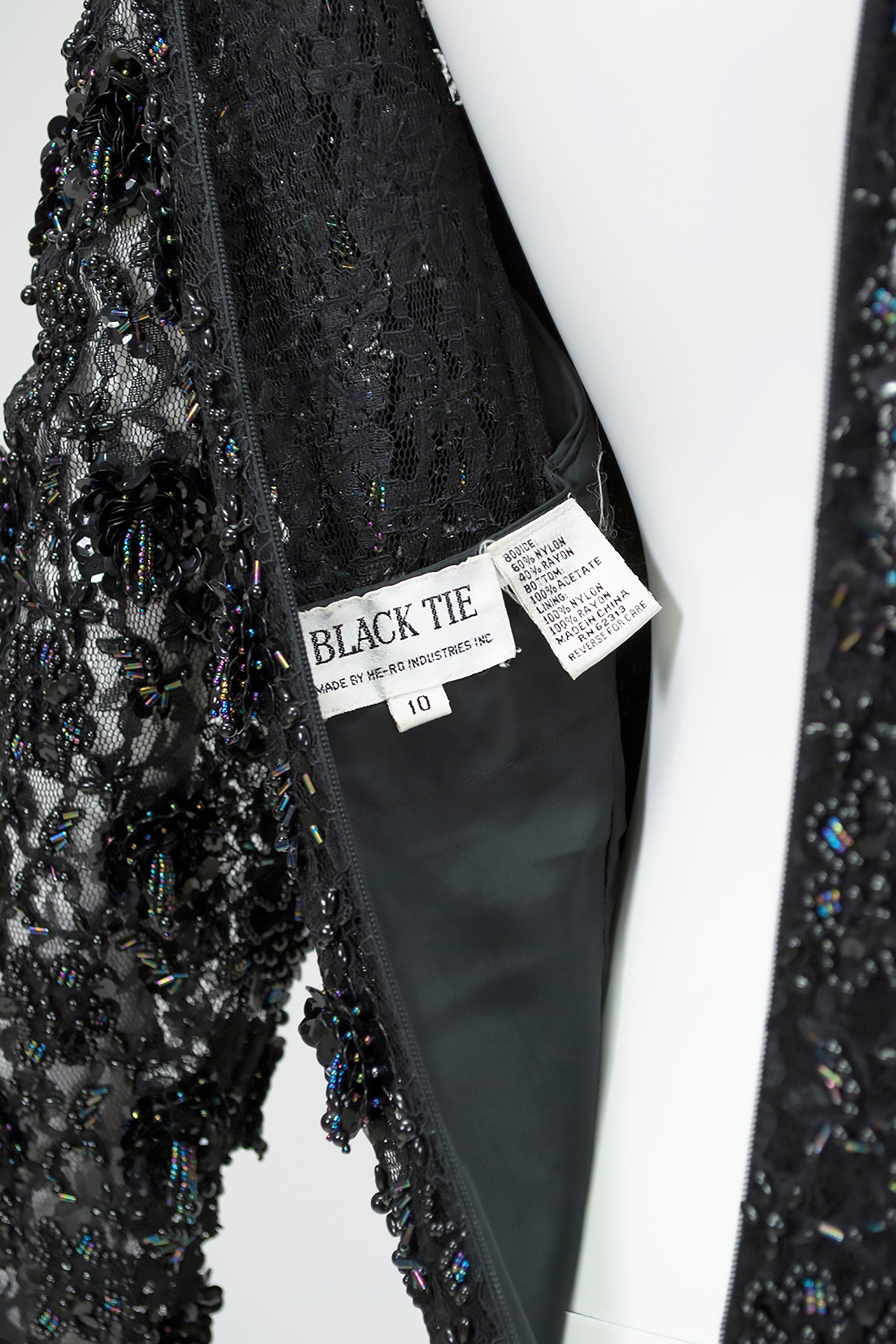 Oleg Cassini - Robe noire glamour perlée à illusion d'illusion avec jupe trompette et jupe trompette, années 1980 en vente 6