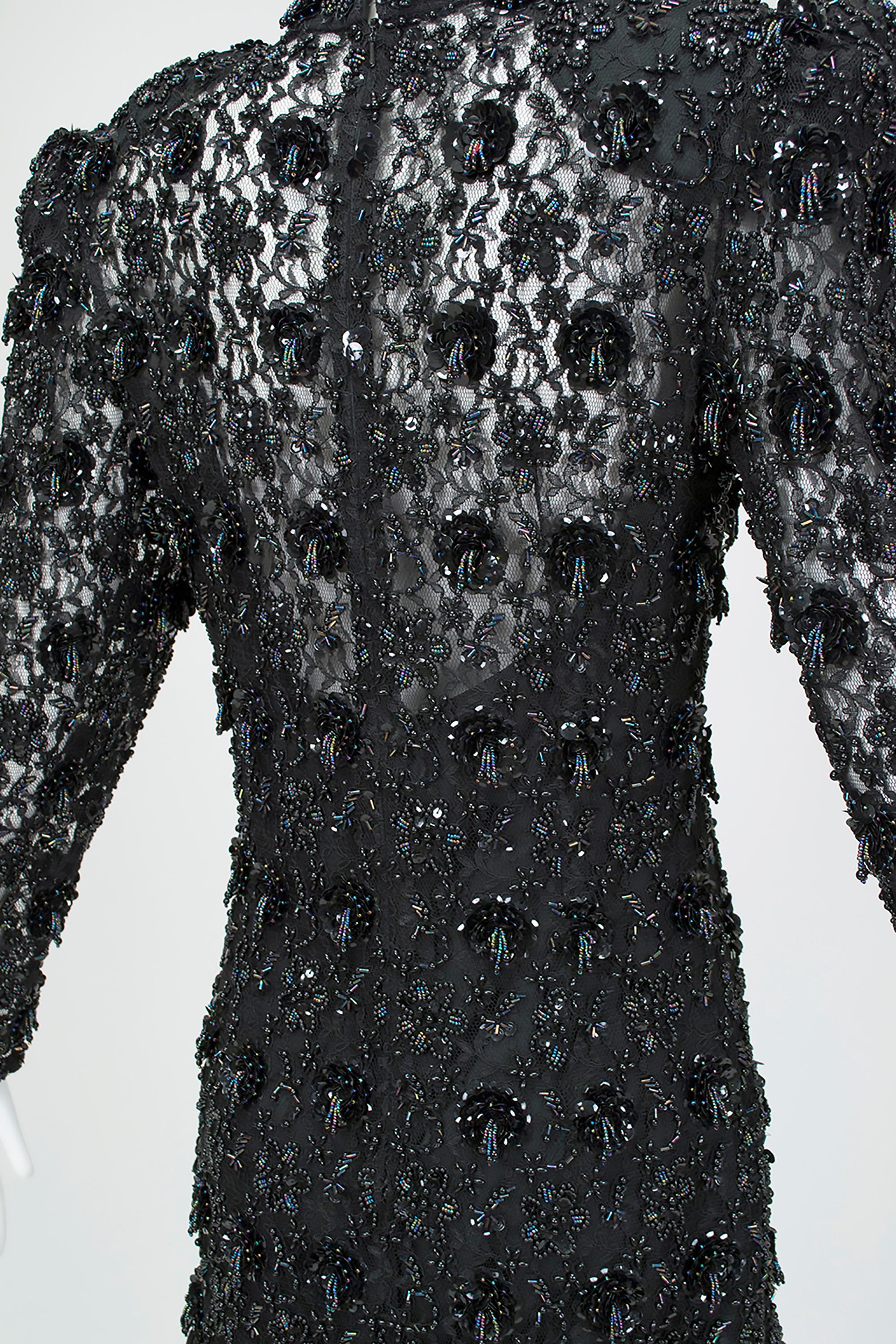 Oleg Cassini - Robe noire glamour perlée à illusion d'illusion avec jupe trompette et jupe trompette, années 1980 en vente 1