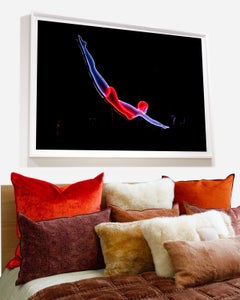 Photographie "The Diver" 30" x 40" pouces Édition de 5 par Oleg Char