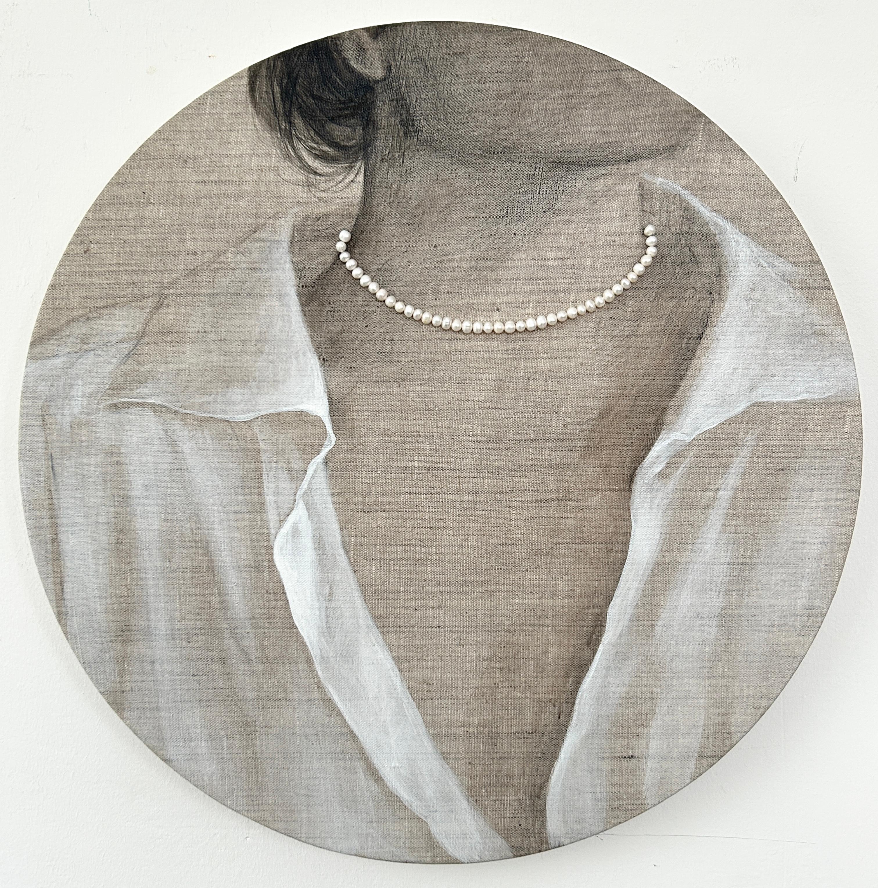 Olena Kishkurno Figurative Painting – "Simply Precious", Rundes Format, Feminine Zärtlichkeit, Neu