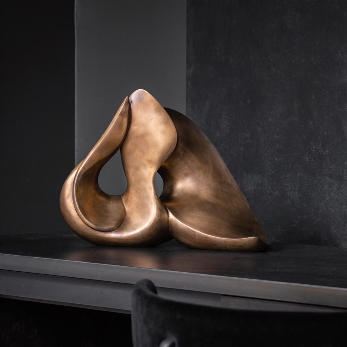 Belga Scultura in bronzo di Olenna in vendita