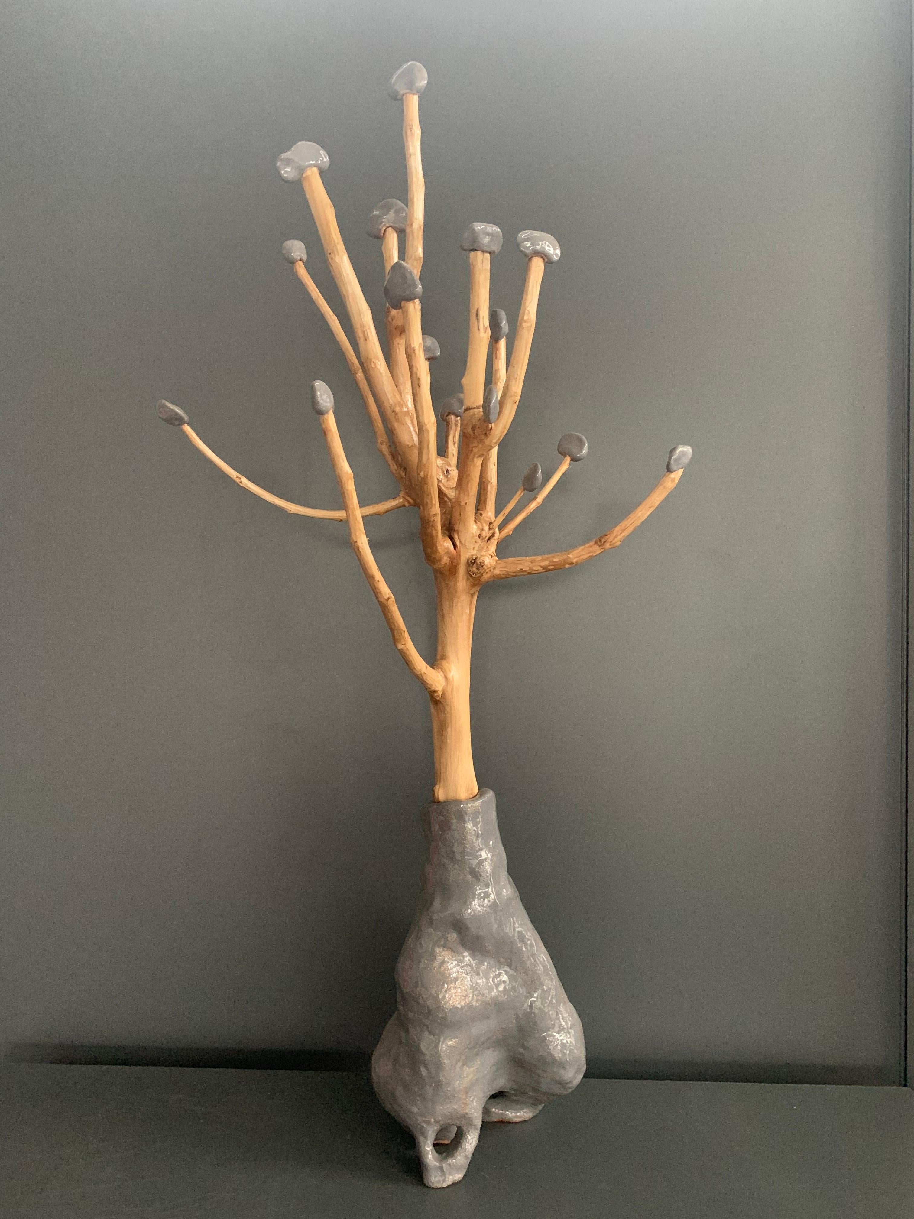 Gray tree - Sculpture by Olesia Dvorak-Galik