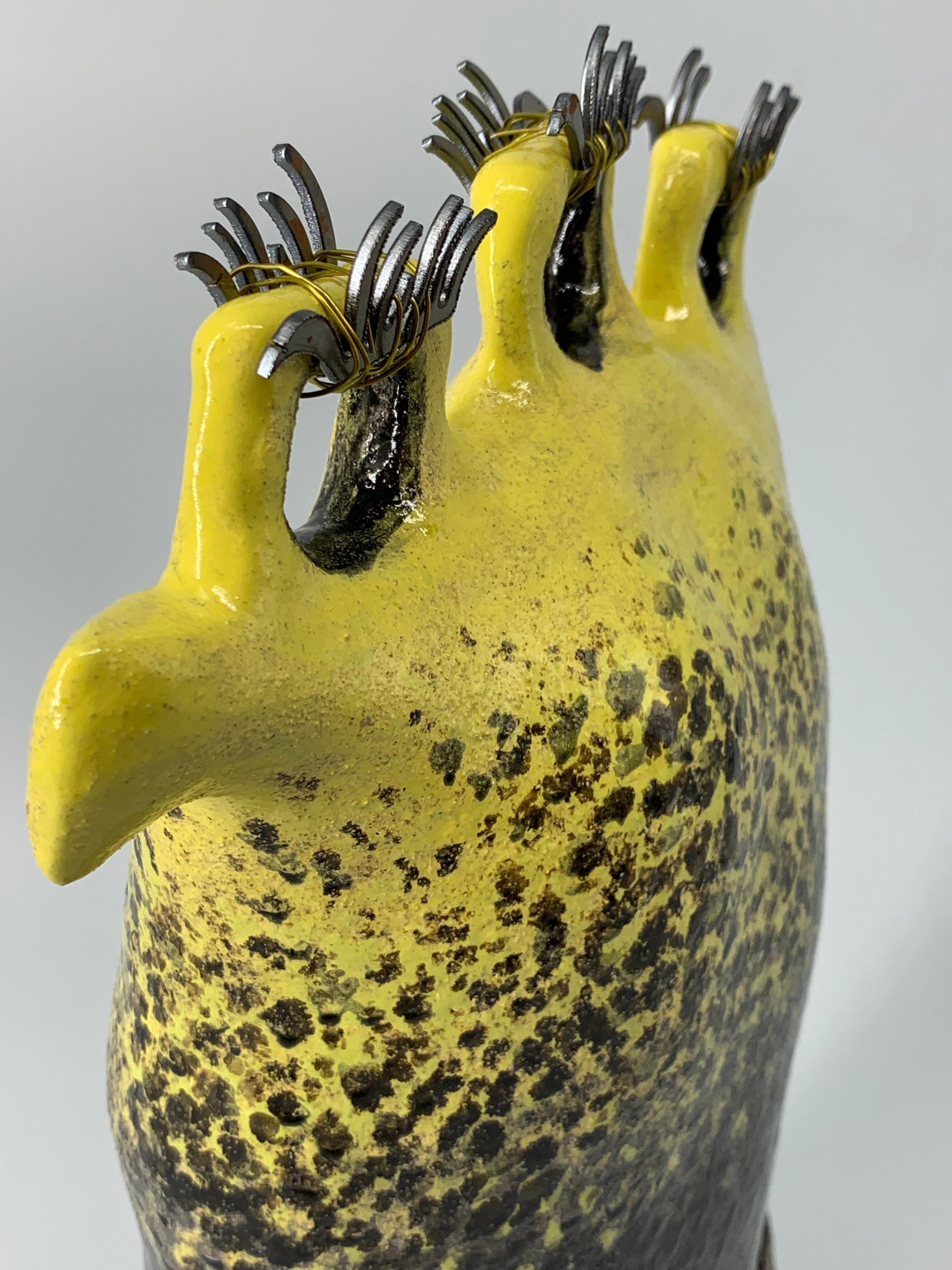 Yellow creature - Sculpture by Olesia Dvorak-Galik