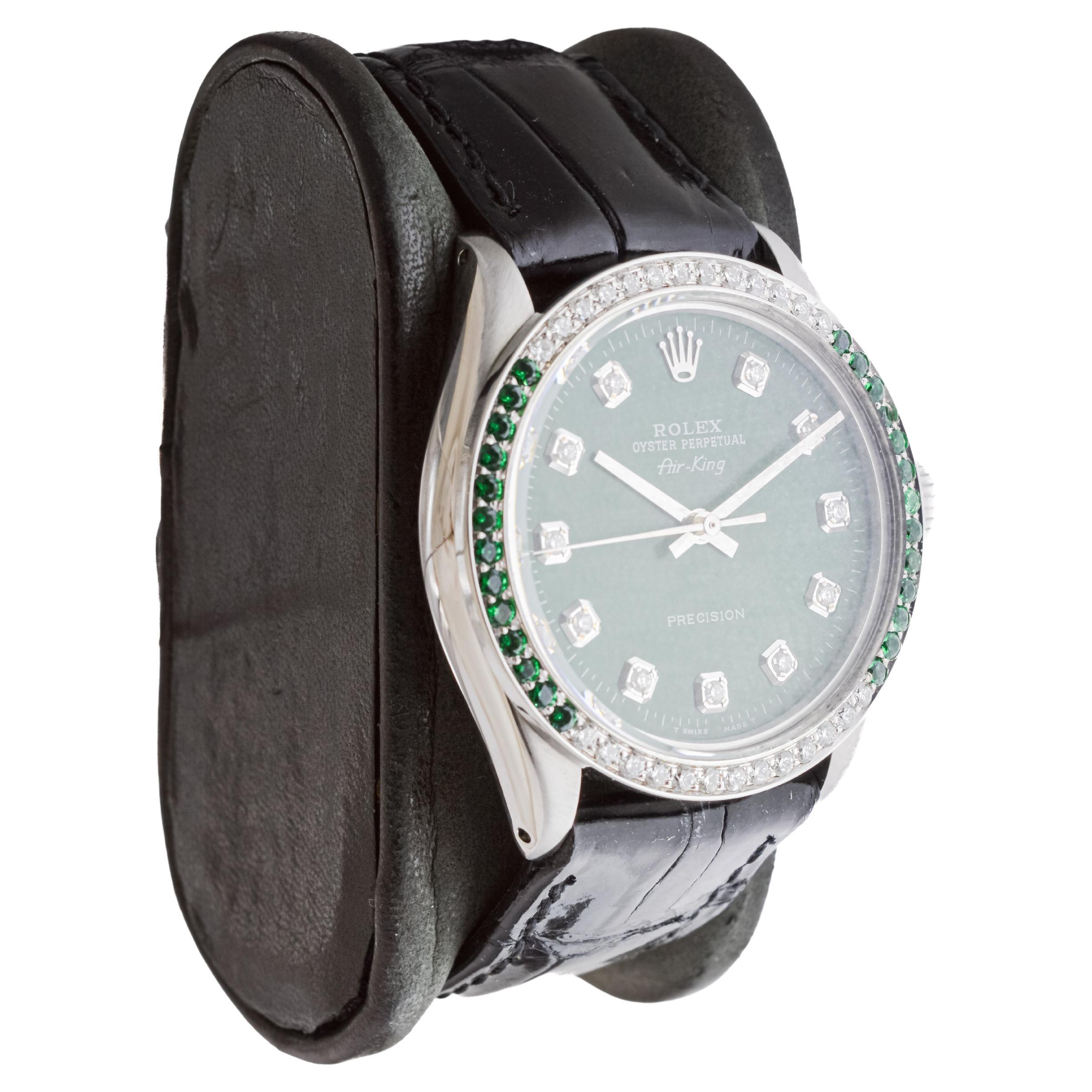 FACTORY / HOUSE: Rolex Watch Company
STYLE / REFERENCE: Air King / Reference 5500-1002
METAL / MATERIAL: Stainless Steel
CIRCA / YEAR: 1980's
DIMENSIONS / SIZE: Length 42mm X Diameter 35mm
MOVEMENT / CALIBER: Perpetual Winding / 26 Jewels / Caliber