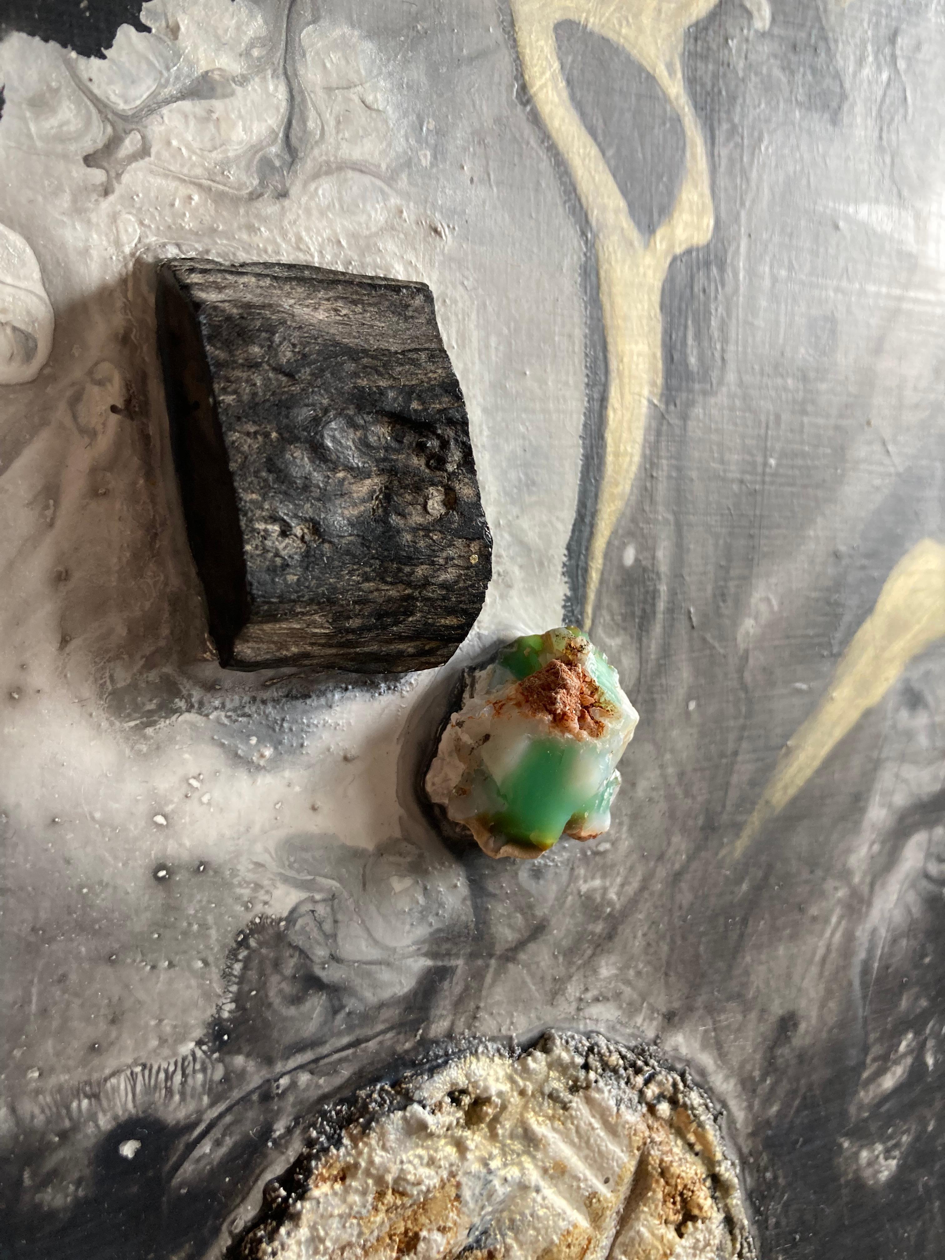 Early force - abstract composition with stones  For Sale 6