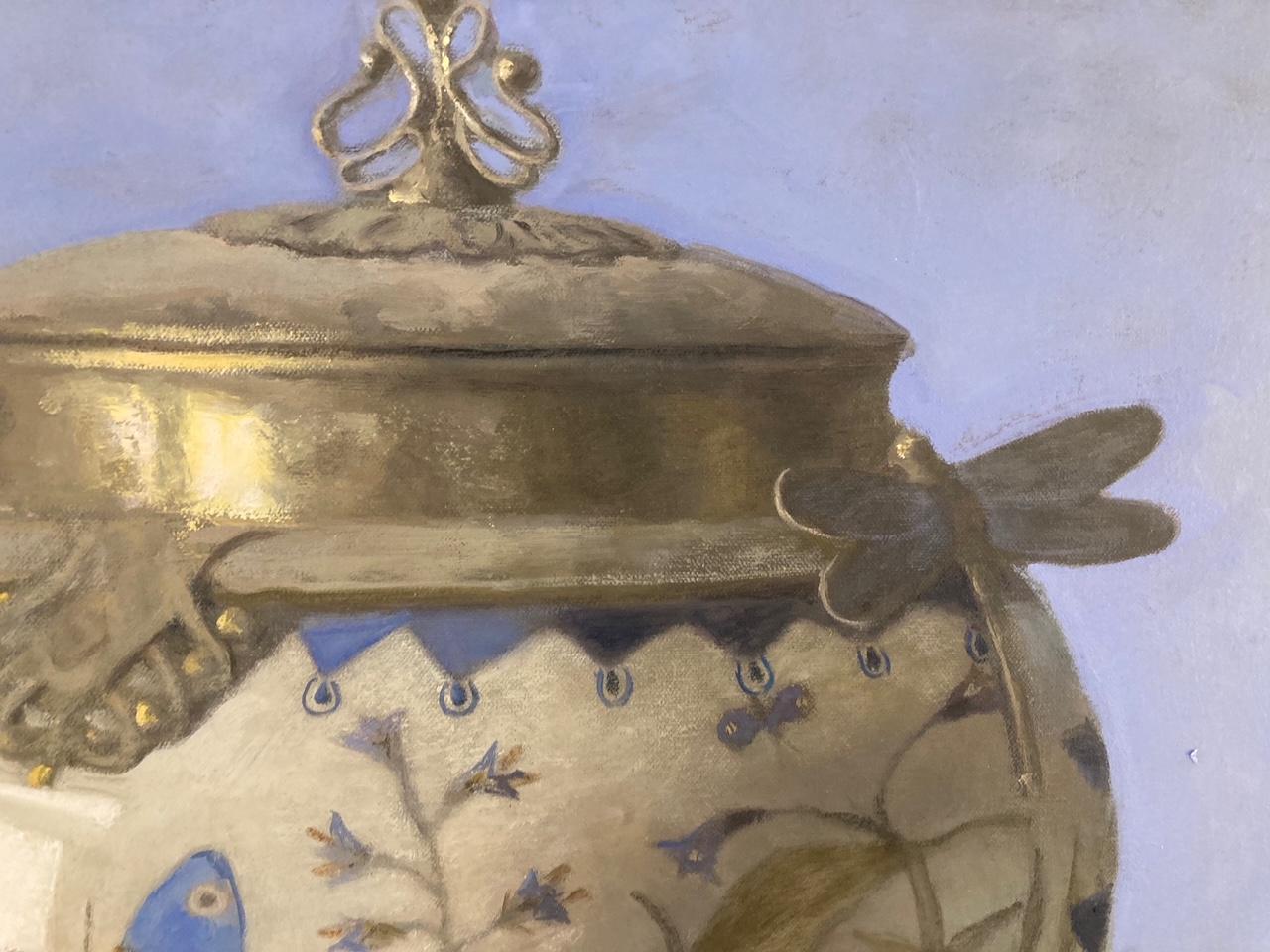 „Art nouveau-Vase mit Schmetterling“  Vase auf lavendelfarbenem/blauem Grund mit Gold/Silber im Angebot 1
