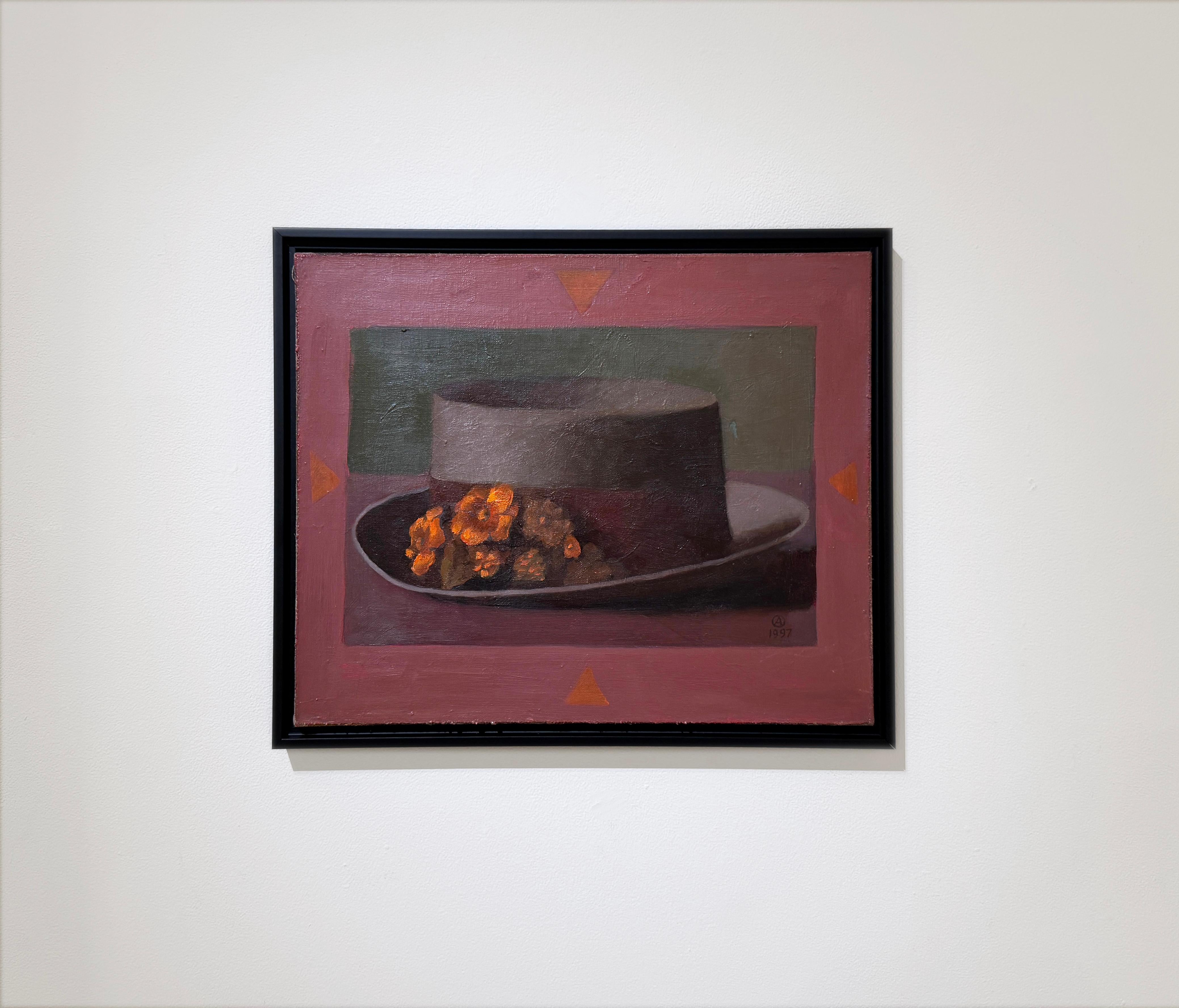 Cappello floreale con bordo rosa - Natura morta / Realismo / Pittura a olio / Boutique - Painting di Olga Antonova